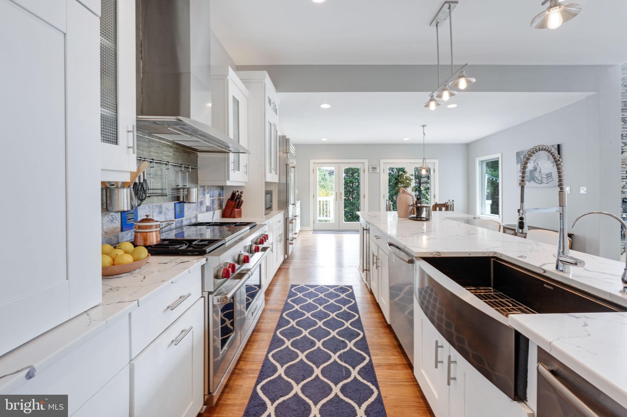 MANTUA - Residential