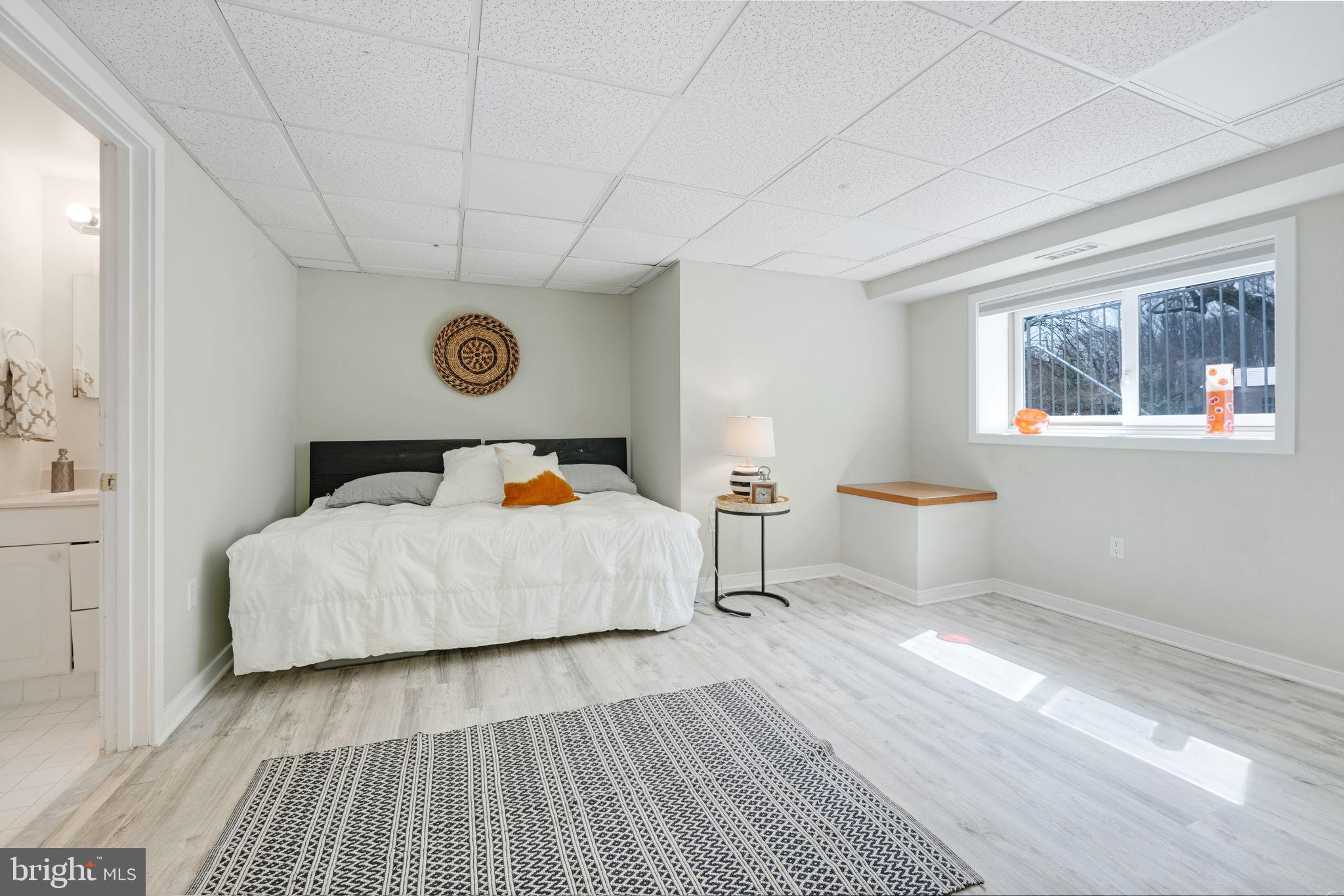 MANTUA - Residential