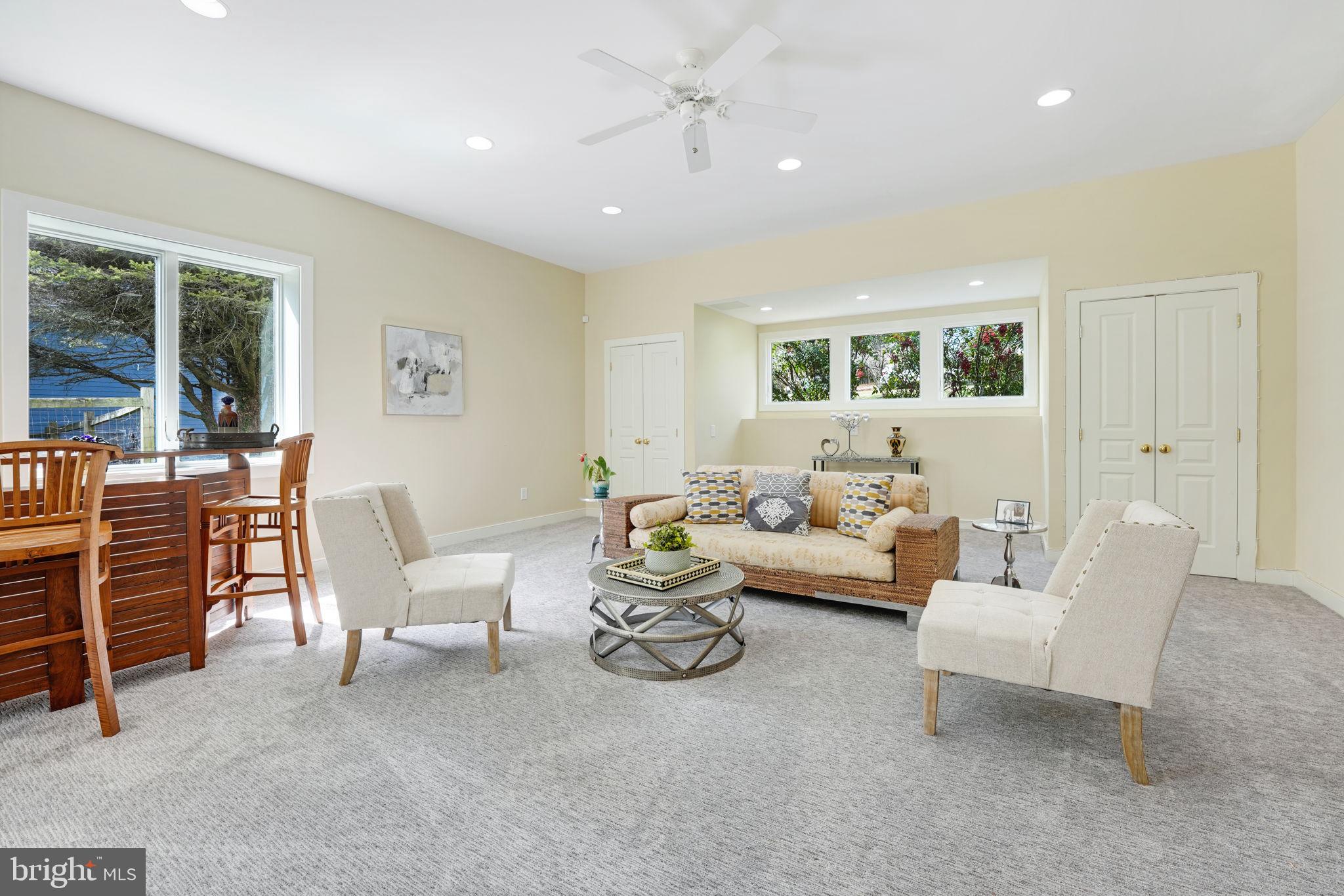 MANTUA - Residential