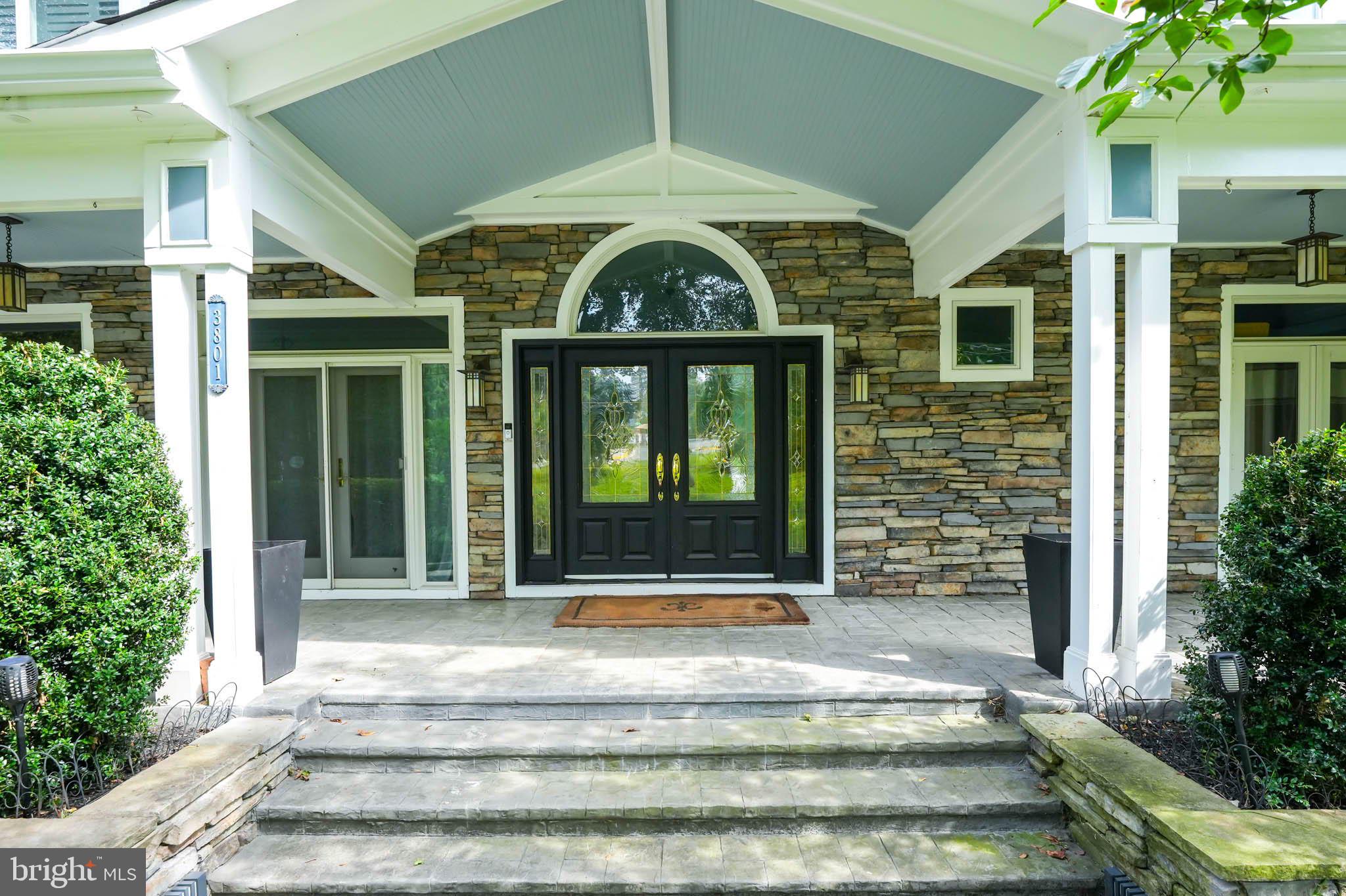 MANTUA - Residential