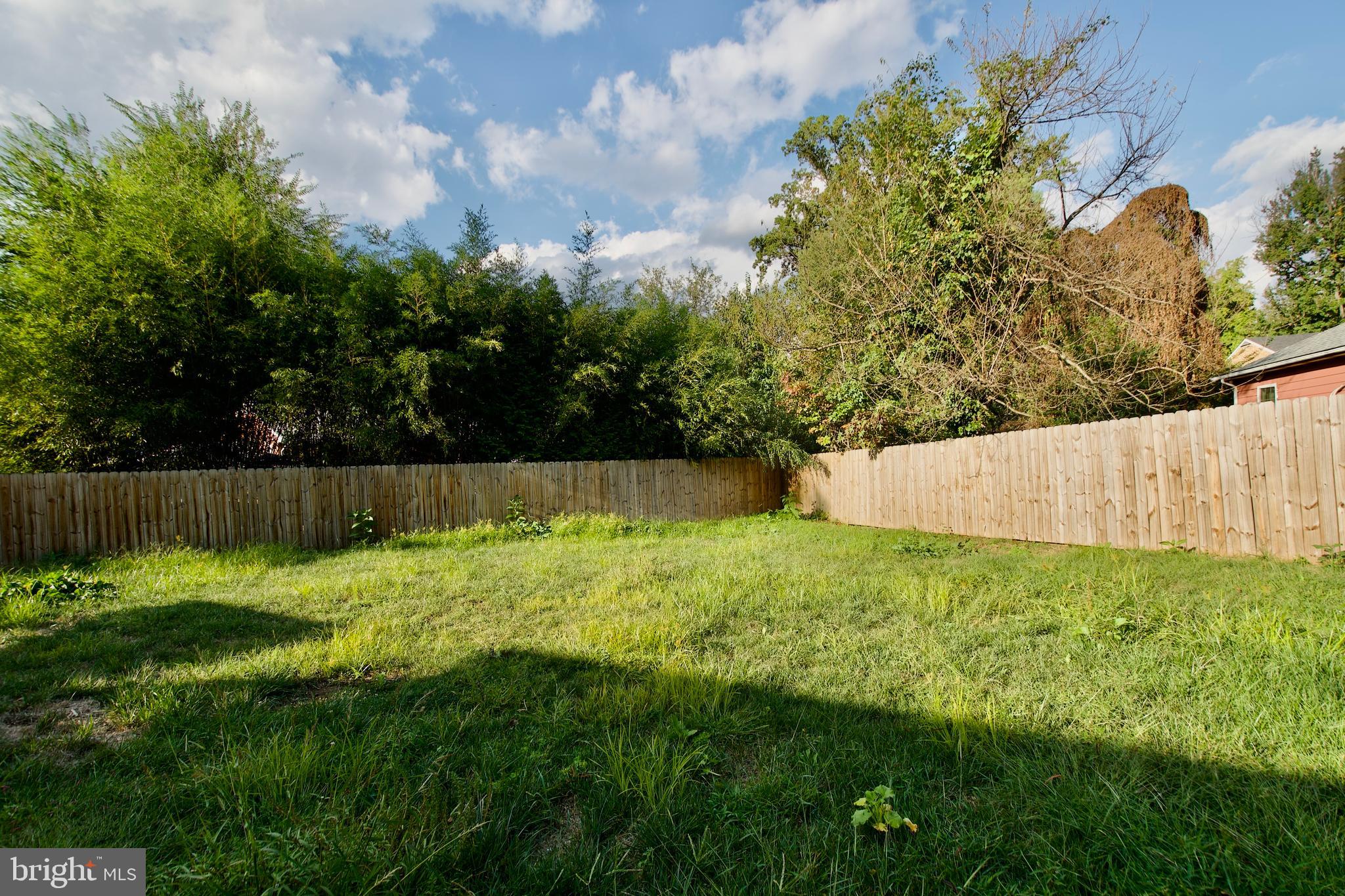 NORTH SPRINGFIELD - Residential