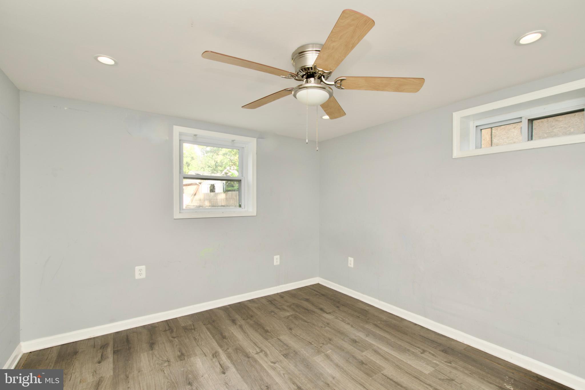 NORTH SPRINGFIELD - Residential