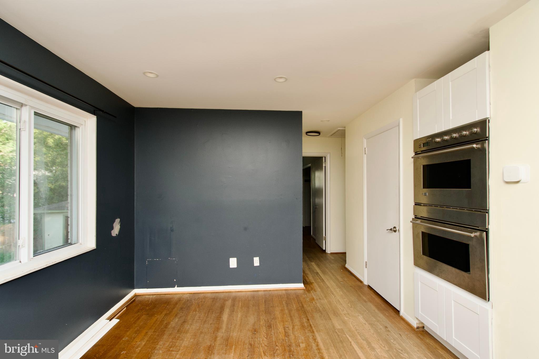 NORTH SPRINGFIELD - Residential