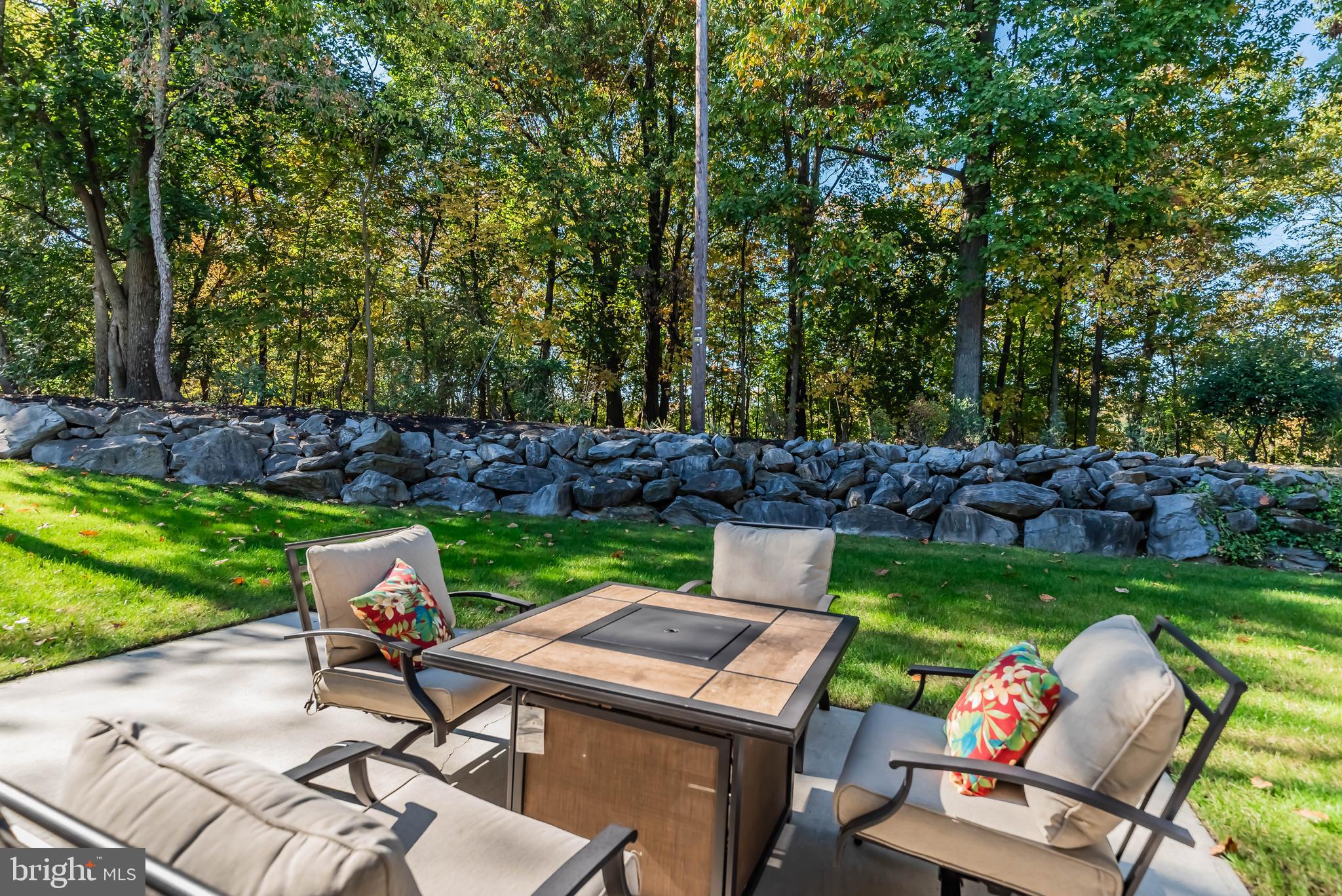 TOWNES OF FLORIBUNDA - Residential