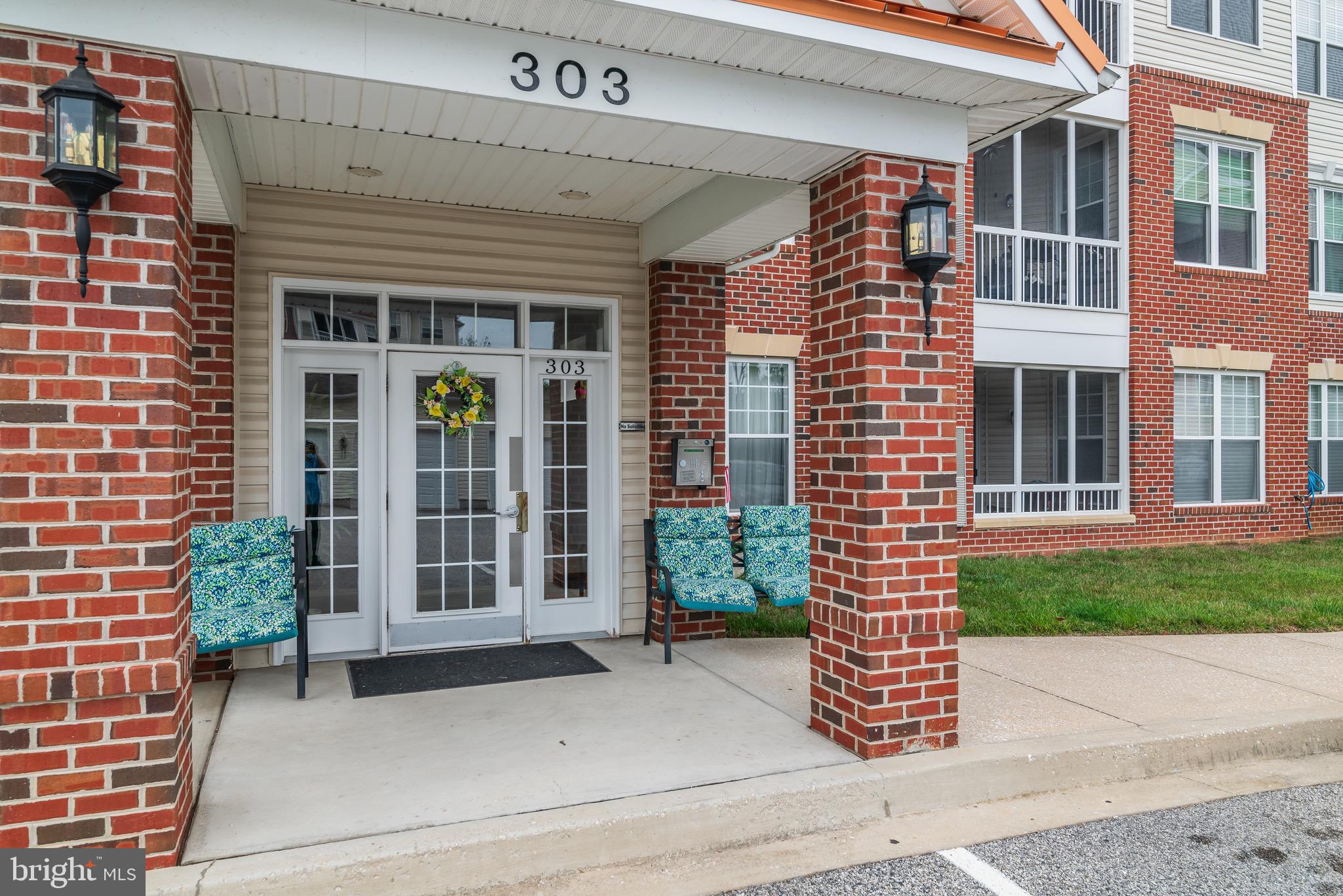 TIREE LAND CONDOMINIUMS - Residential