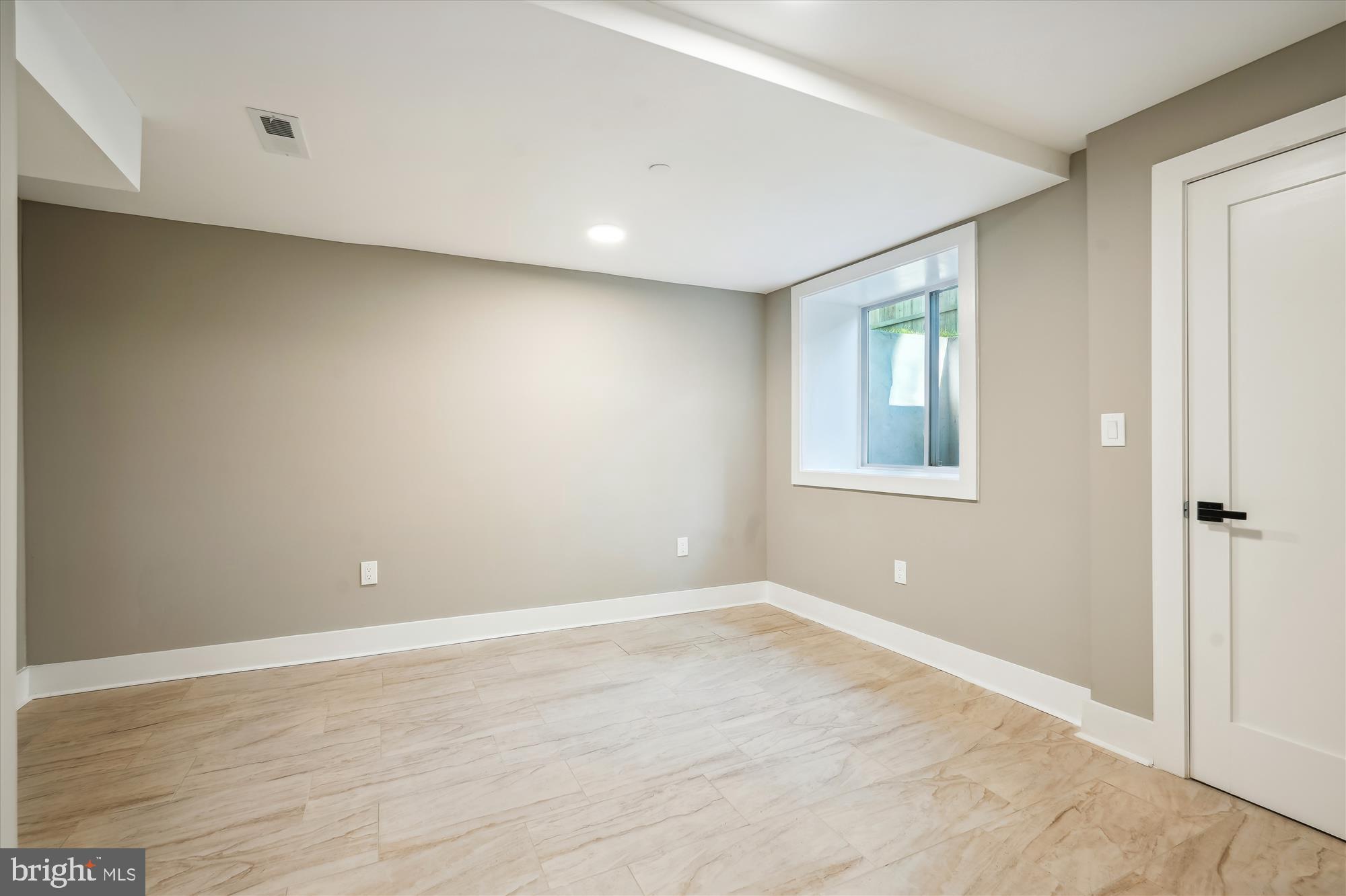 TAKOMA PARK - Residential