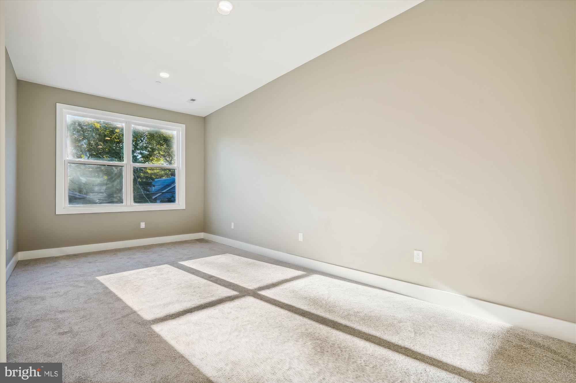 TAKOMA PARK - Residential