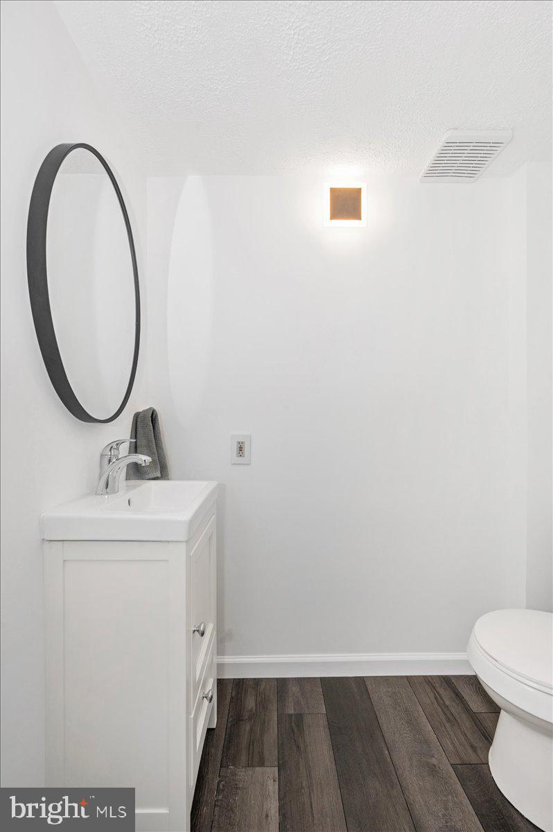 DIAMOND FARMS - Residential