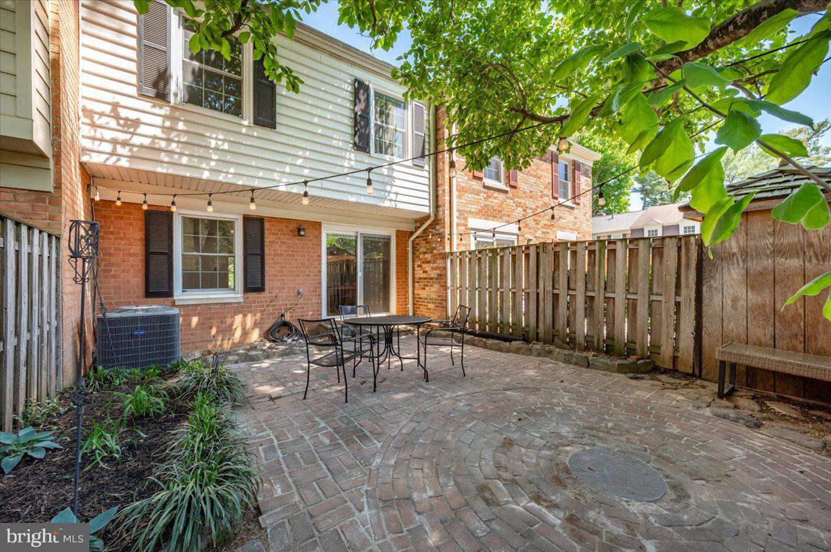 DIAMOND FARMS - Residential