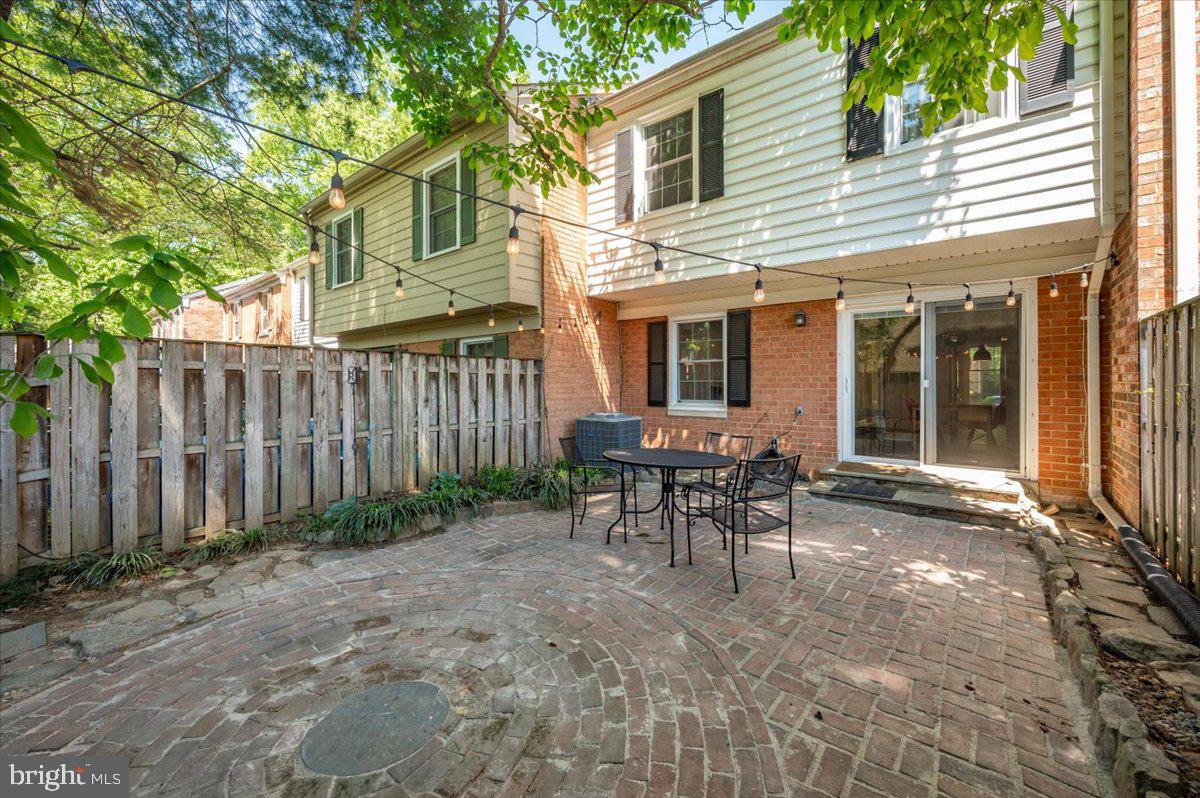 DIAMOND FARMS - Residential