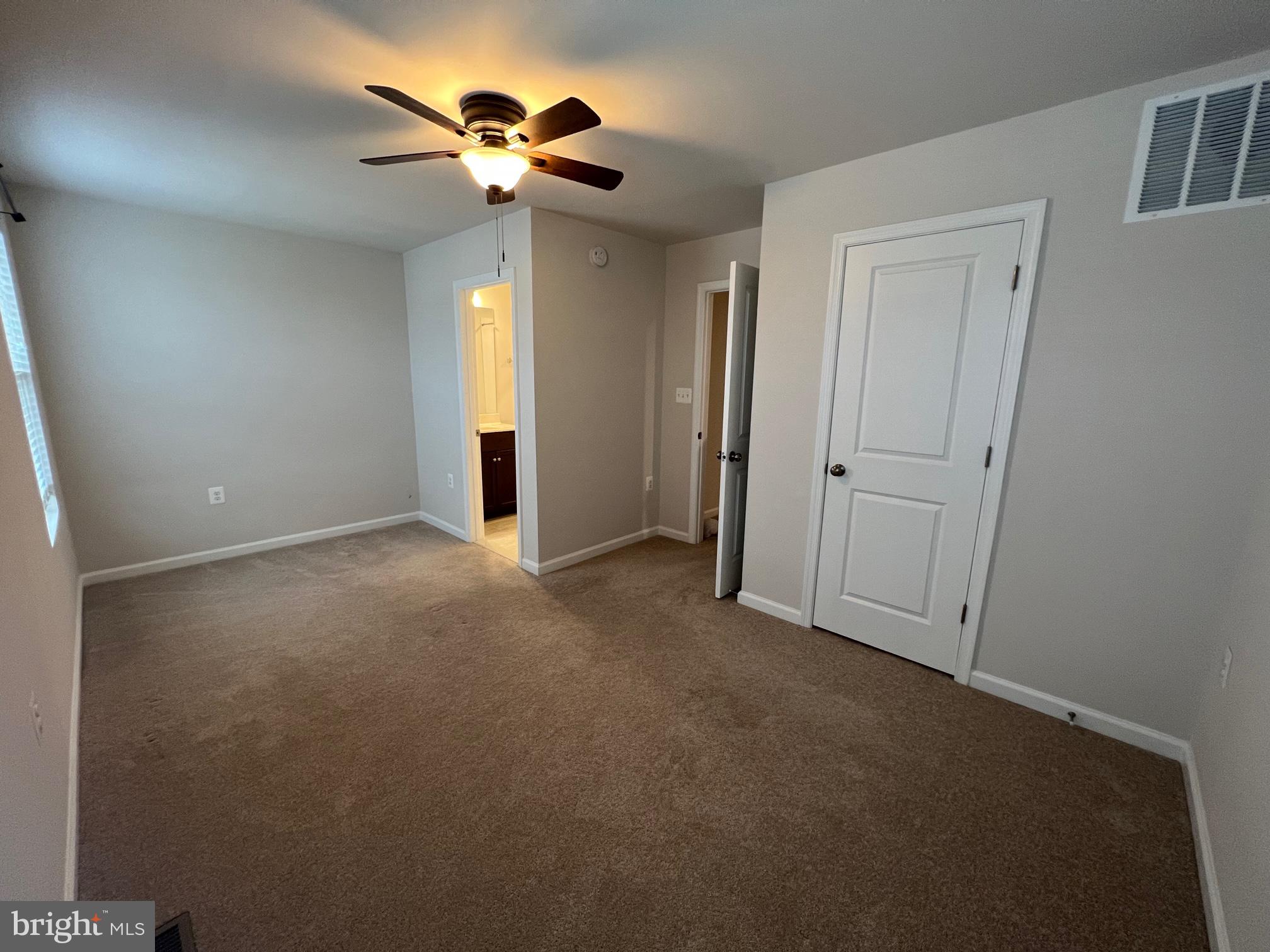 BRIAR RUN - Residential Lease