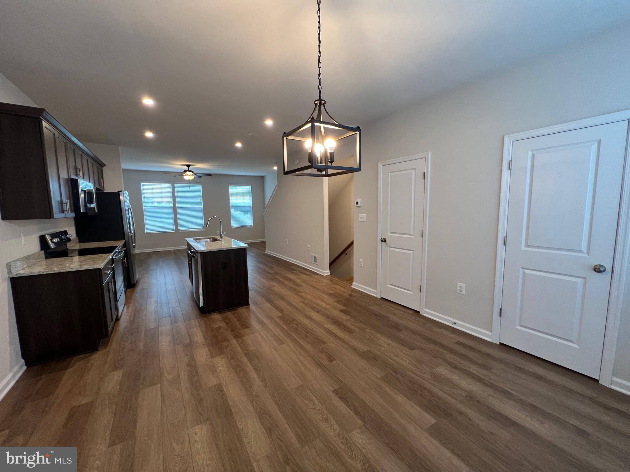 BRIAR RUN - Residential Lease