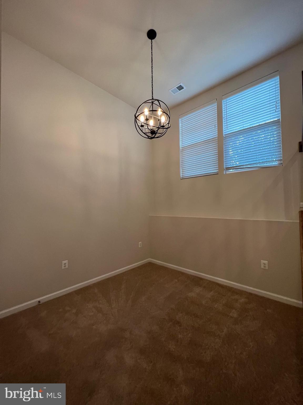 BRIAR RUN - Residential Lease