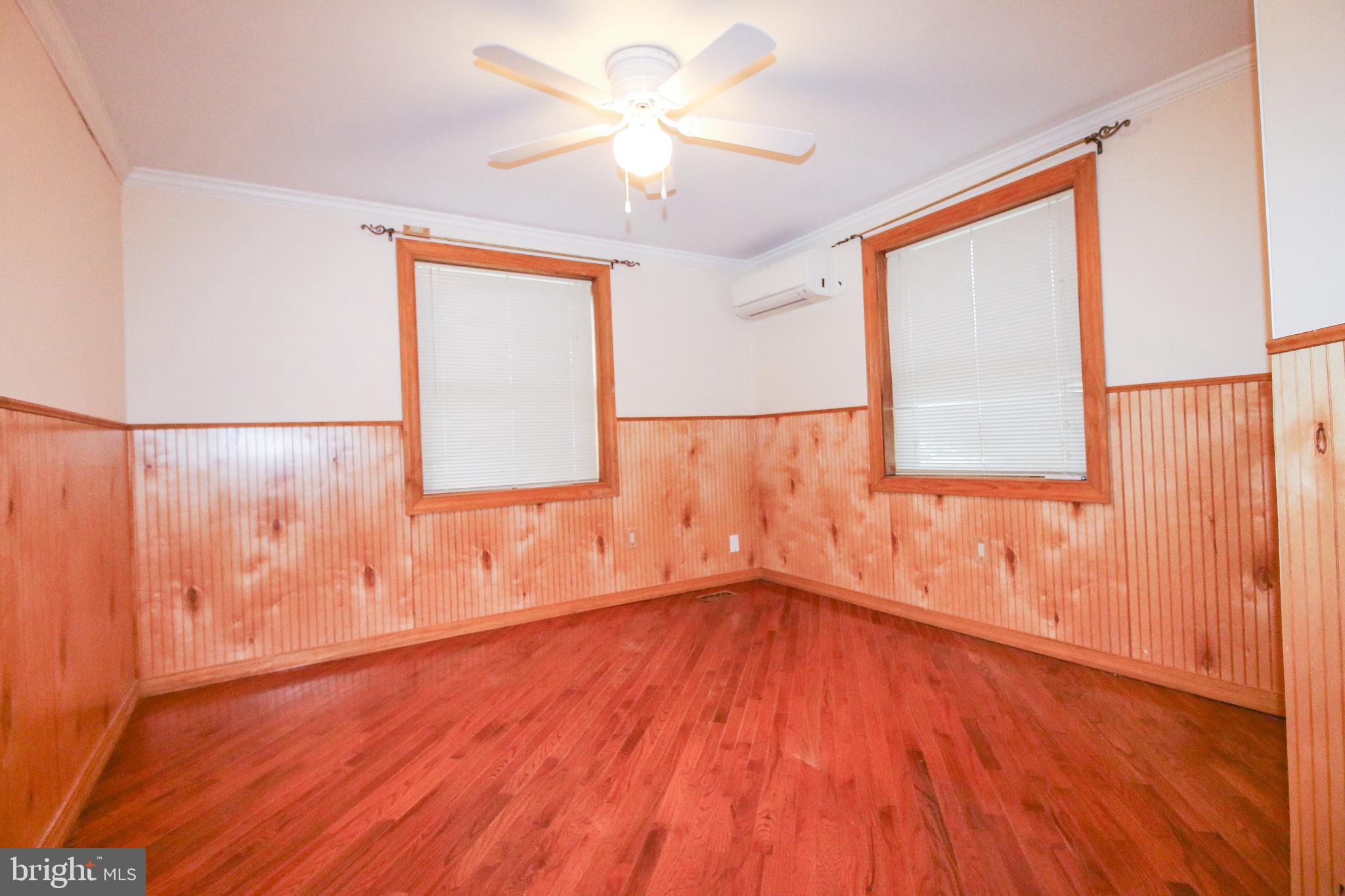 SUNRISE BEACH - Residential