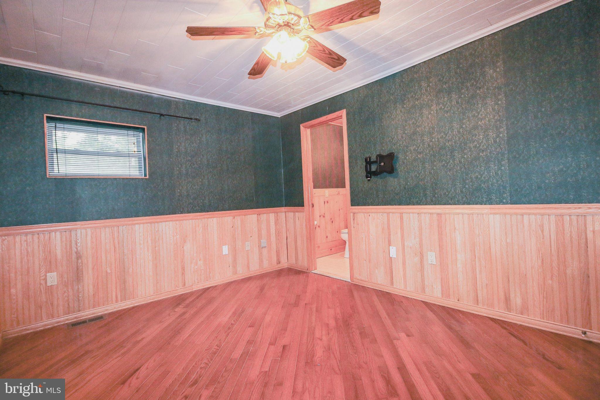 SUNRISE BEACH - Residential