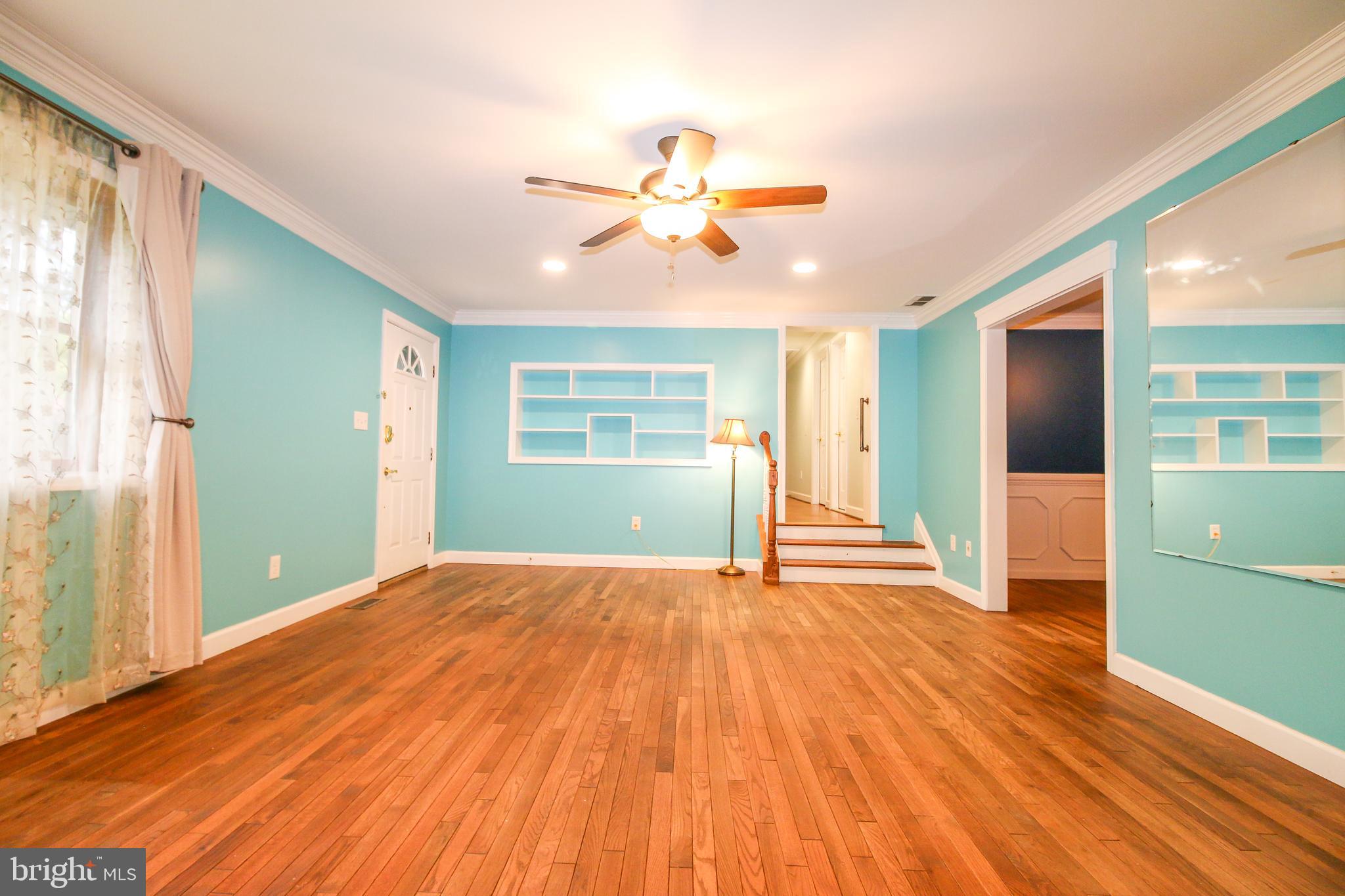 SUNRISE BEACH - Residential