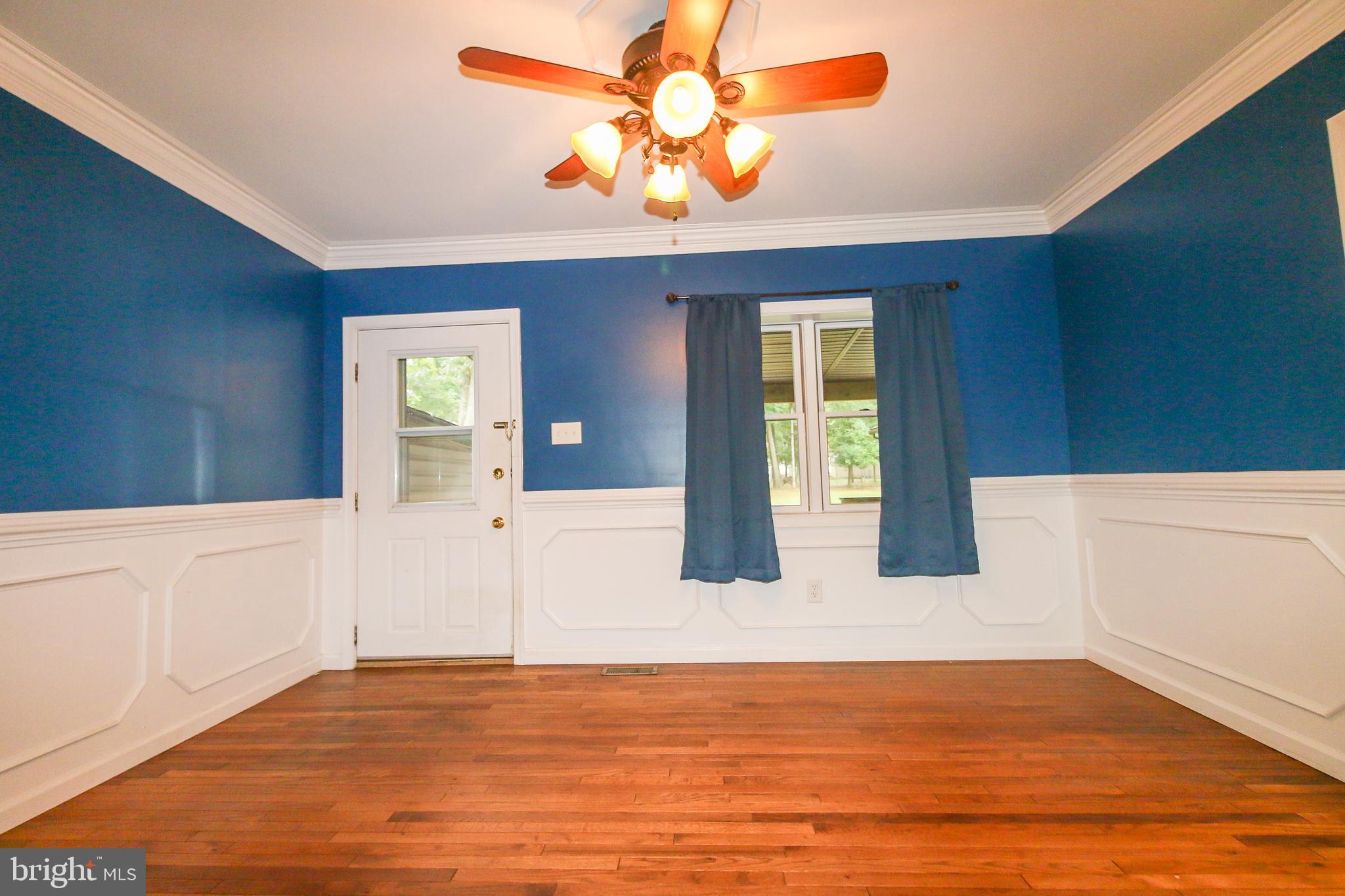 SUNRISE BEACH - Residential