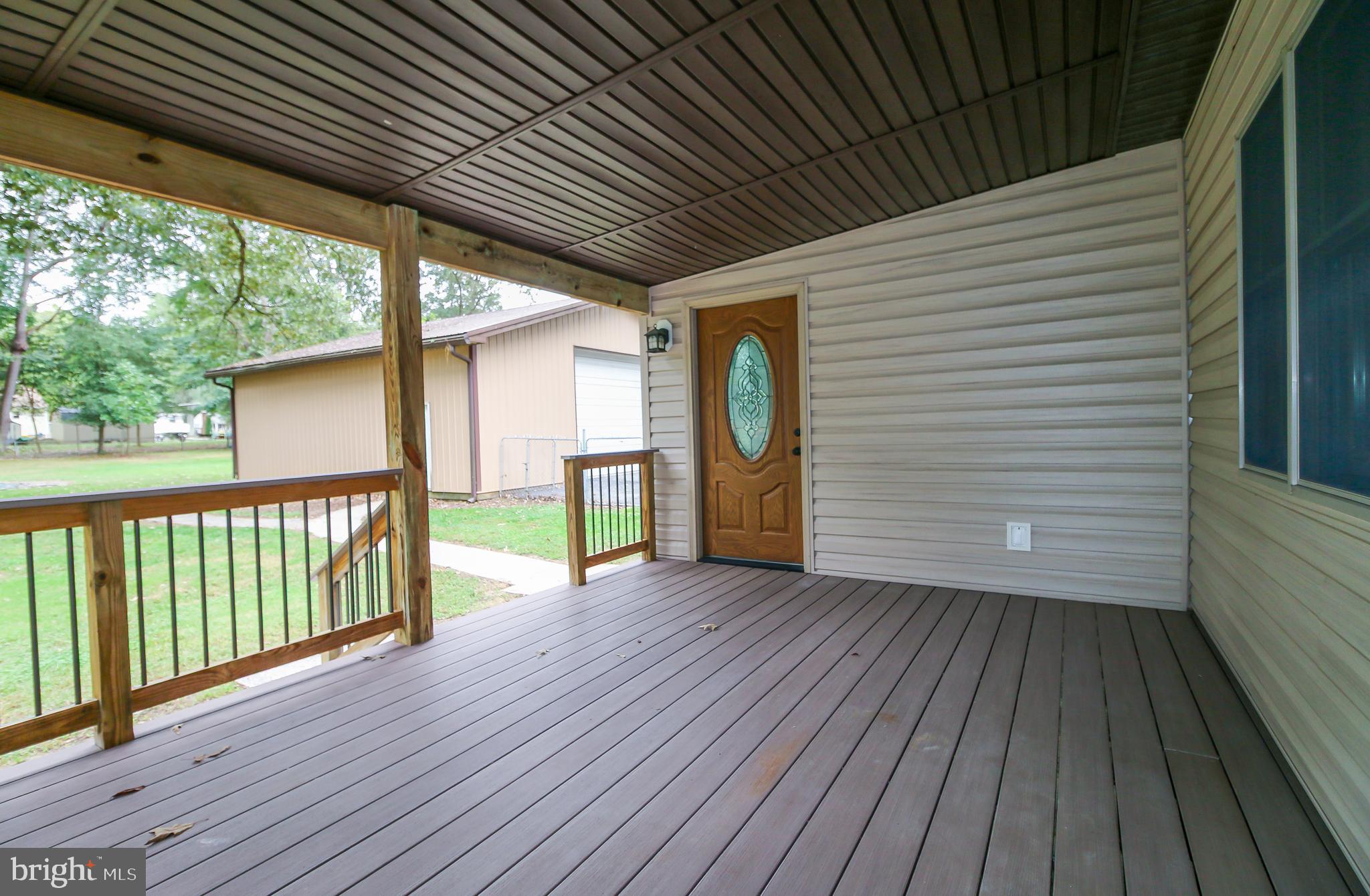 SUNRISE BEACH - Residential