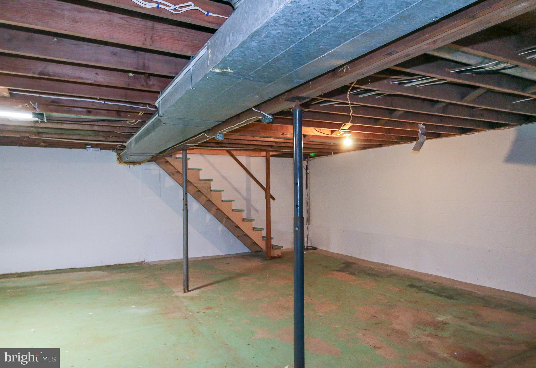 SUNRISE BEACH - Residential