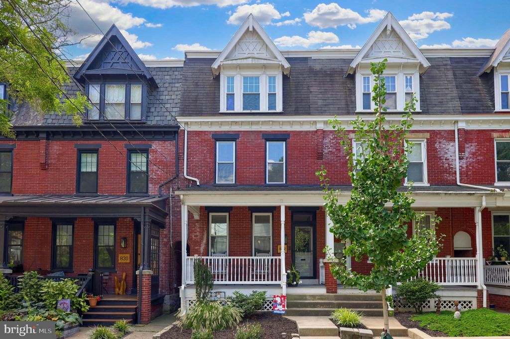 Photo of 832 BUCHANAN AVE, LANCASTER, PA 17603 (MLS # PALA2040274)