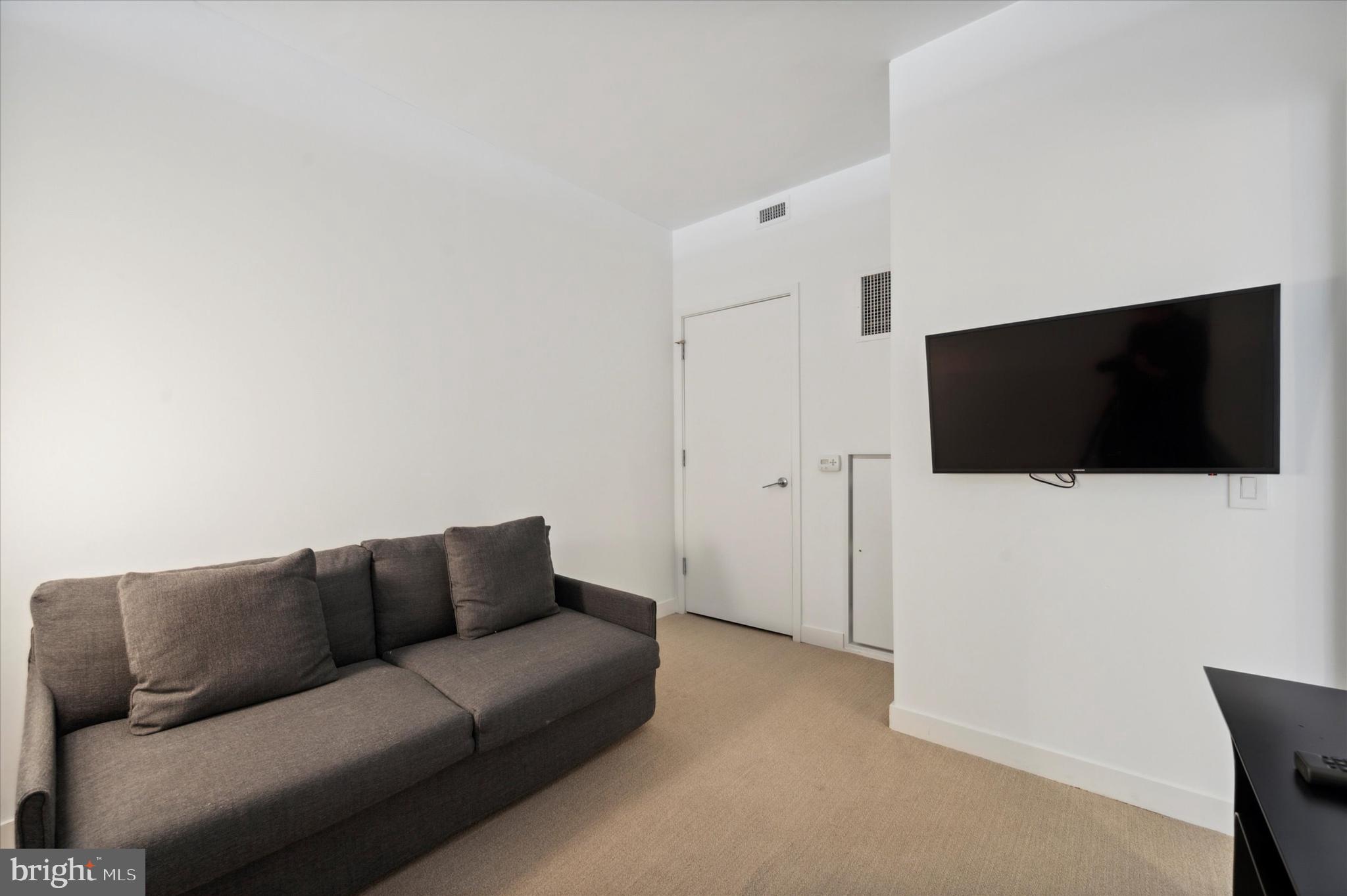 PHILADELPHIA - Residential Lease