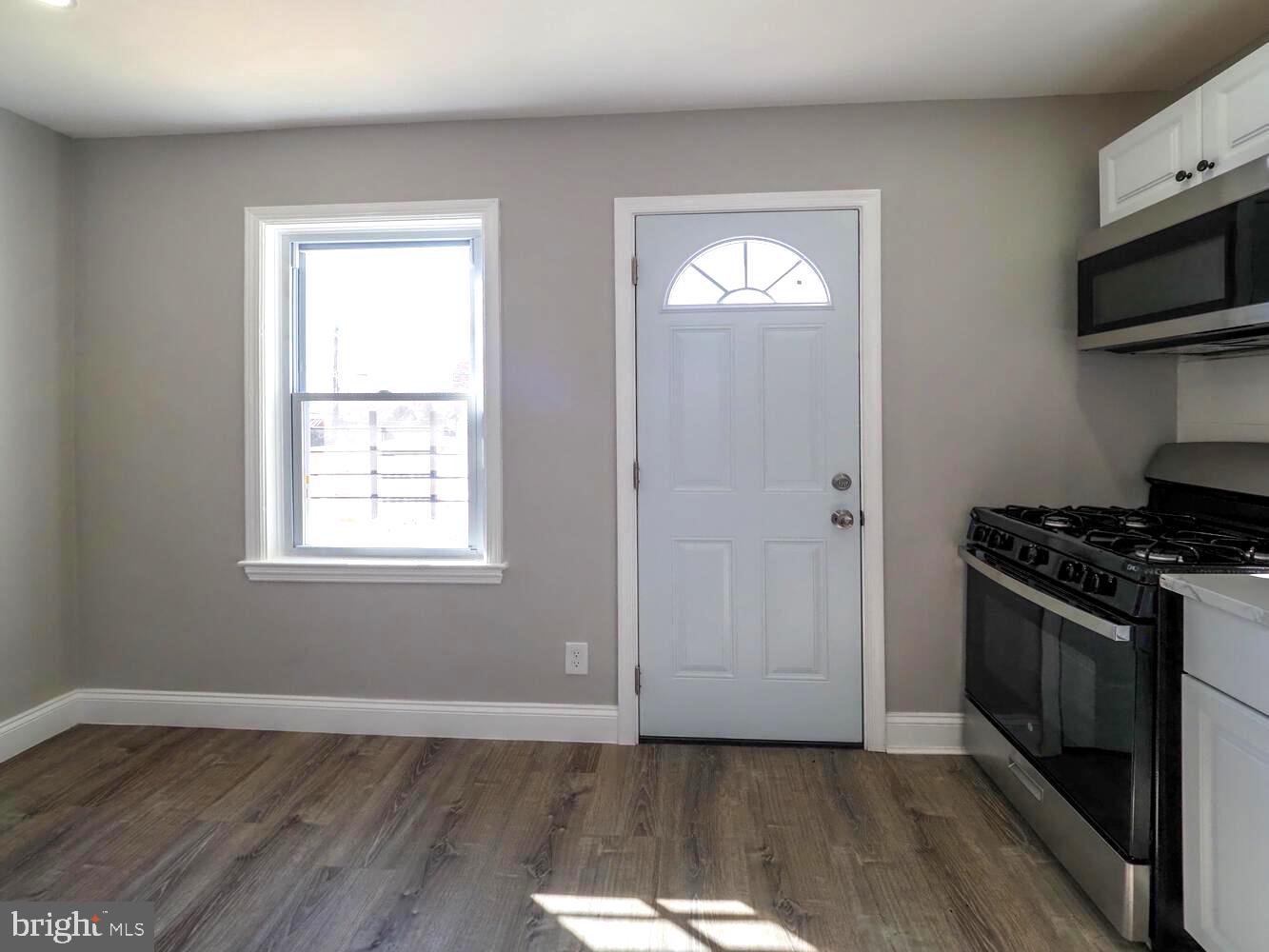 CHERRY HILL - Residential