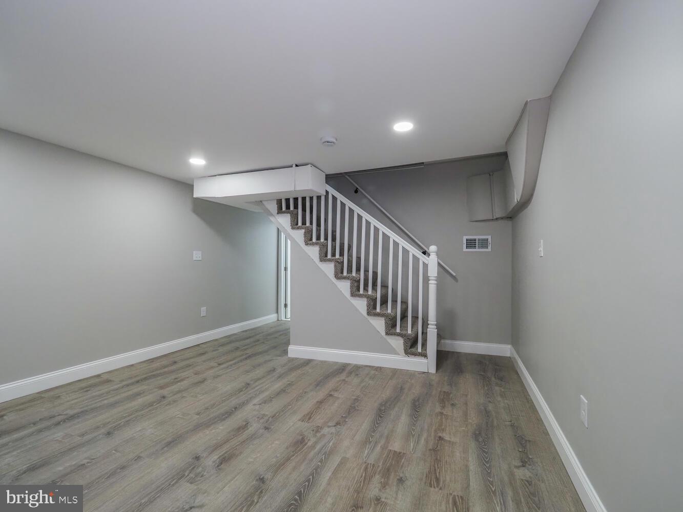 CHERRY HILL - Residential