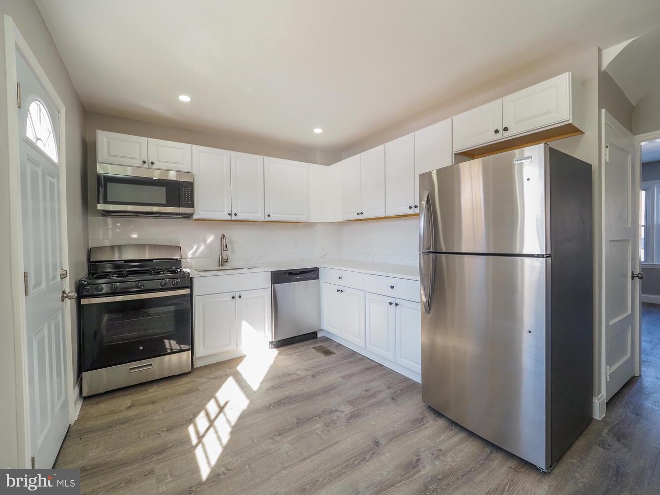 CHERRY HILL - Residential