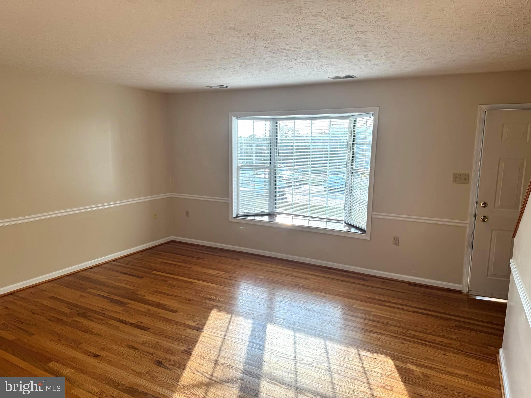 307 WILLOWBROOK COURT