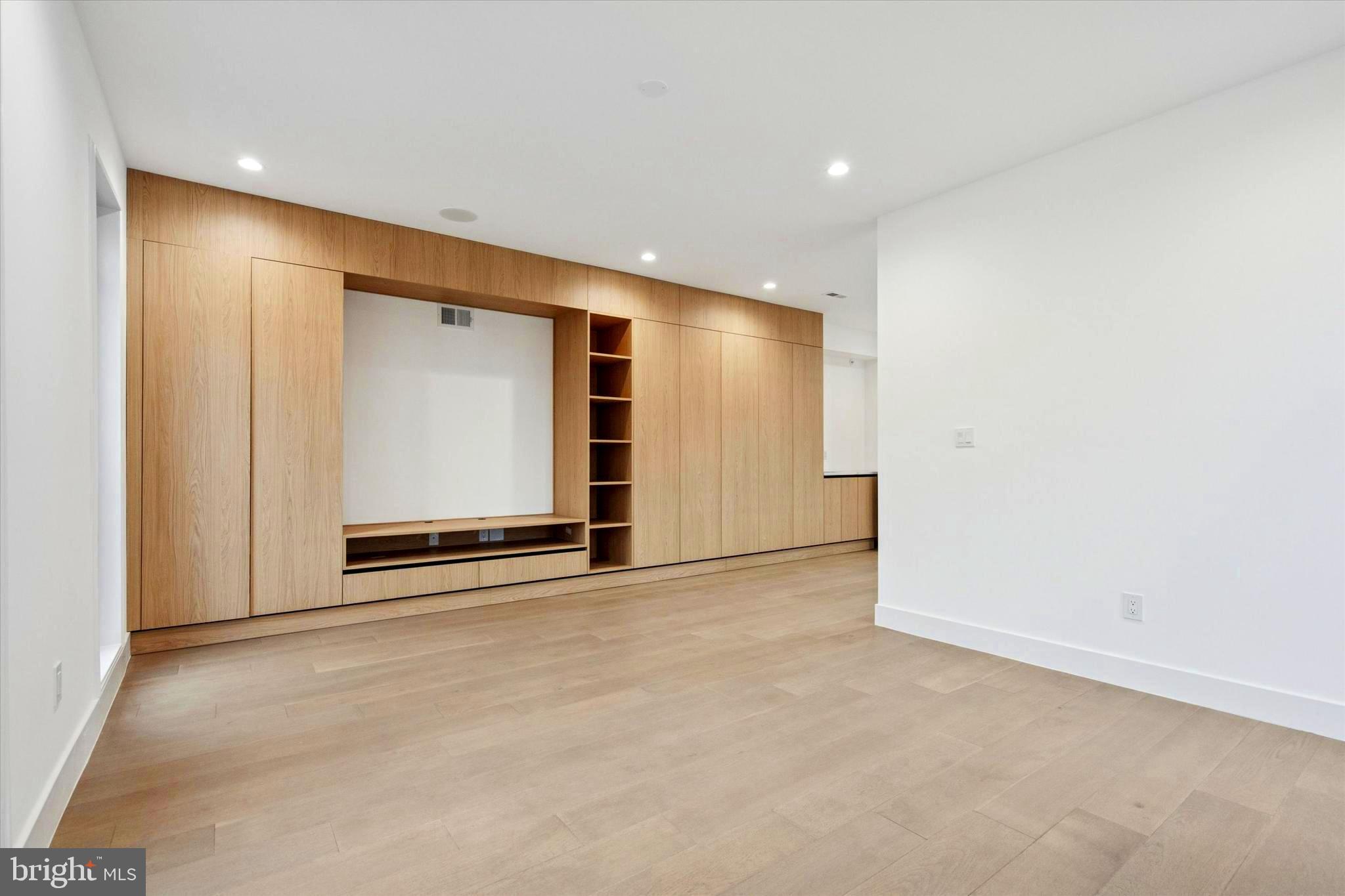 PACKER PARK - Residential