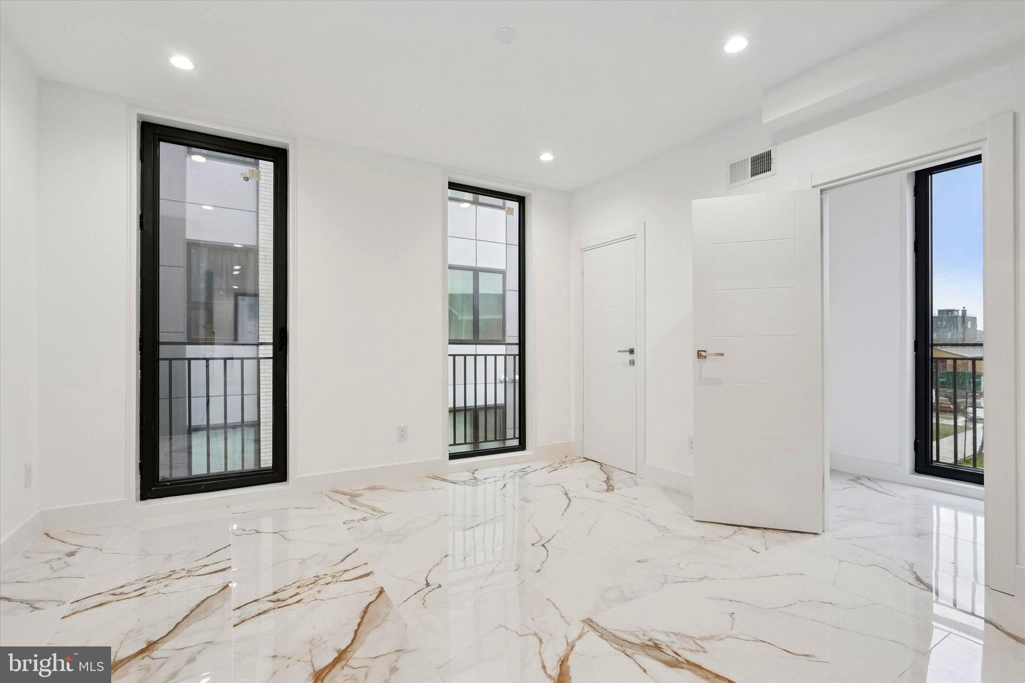 PACKER PARK - Residential