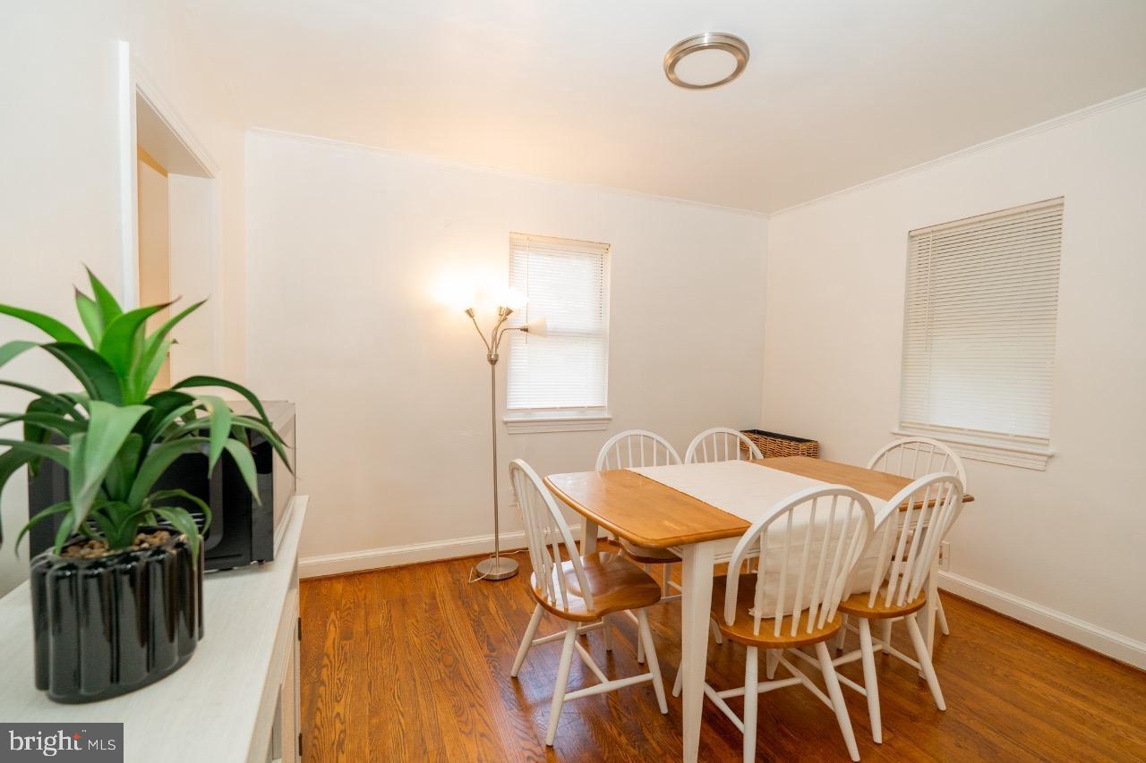 ADDISON HEIGHTS - Residential