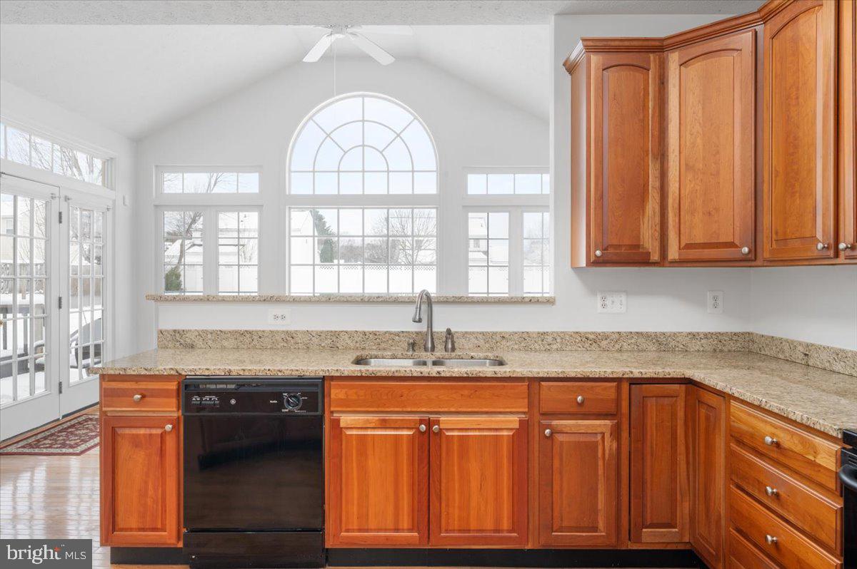 PROVIDENCE FARM - Residential