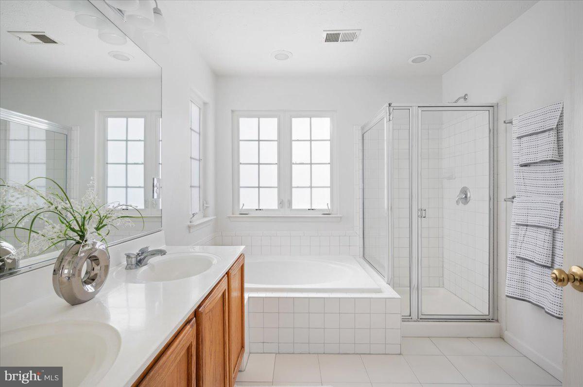 PROVIDENCE FARM - Residential