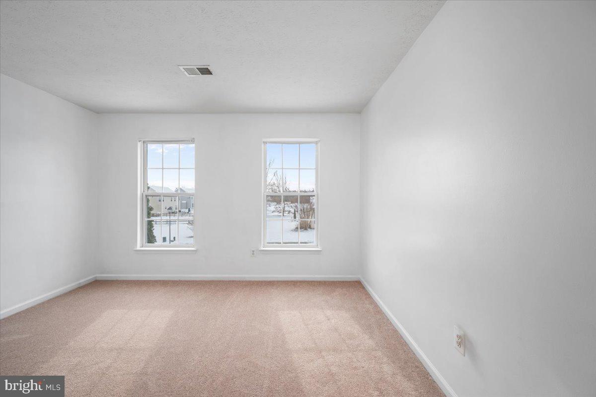 PROVIDENCE FARM - Residential