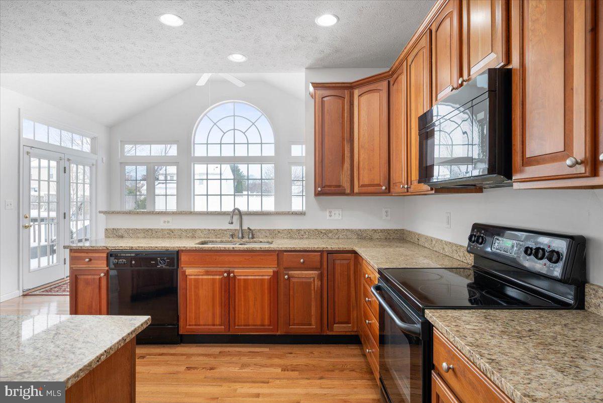 PROVIDENCE FARM - Residential