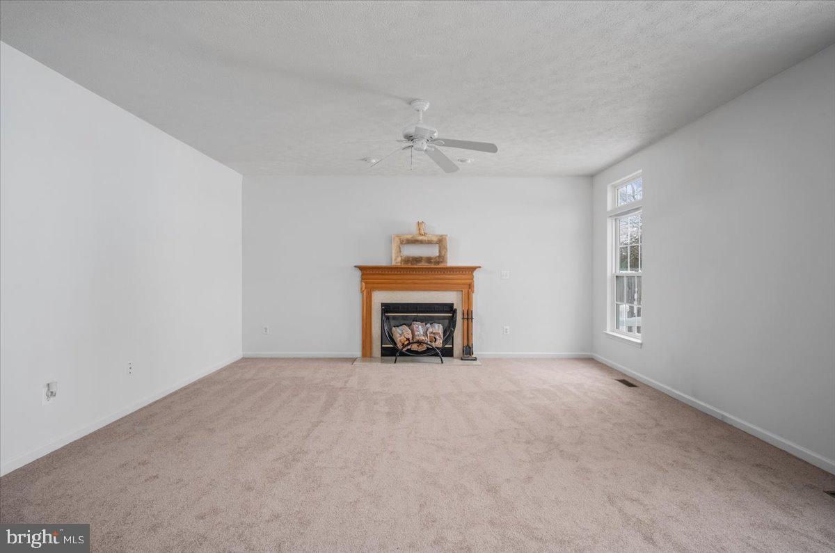 PROVIDENCE FARM - Residential