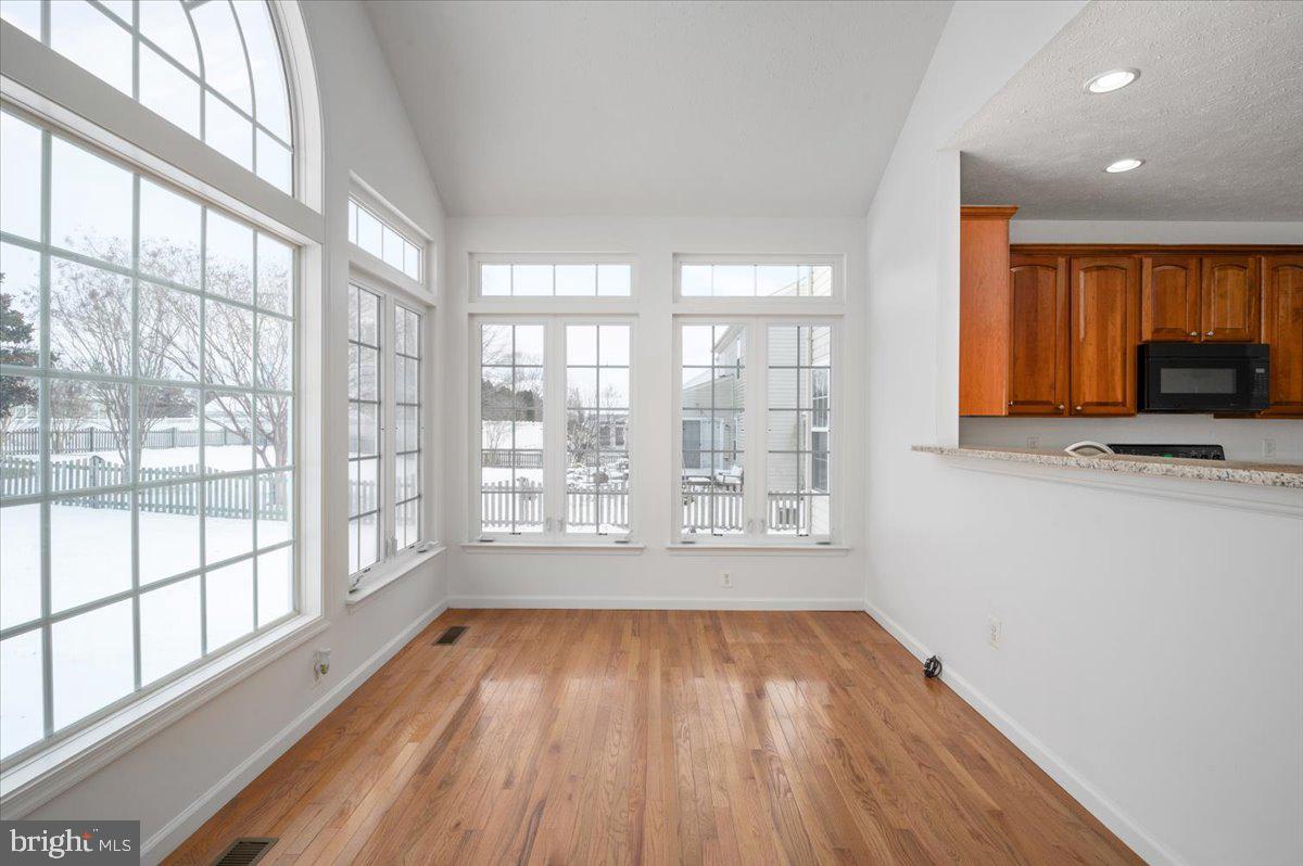 PROVIDENCE FARM - Residential