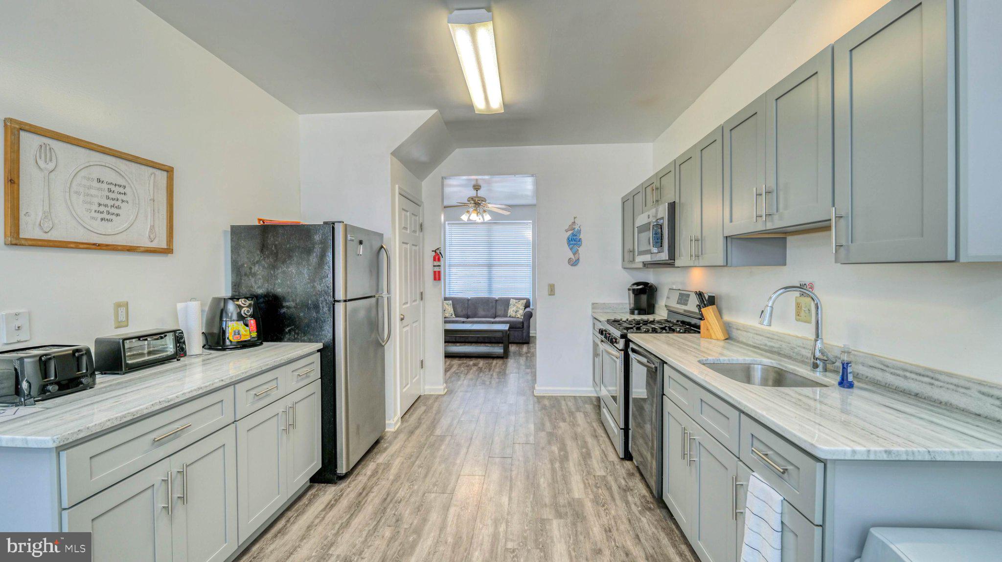 21 N NEW HAMPSHIRE AVENUE