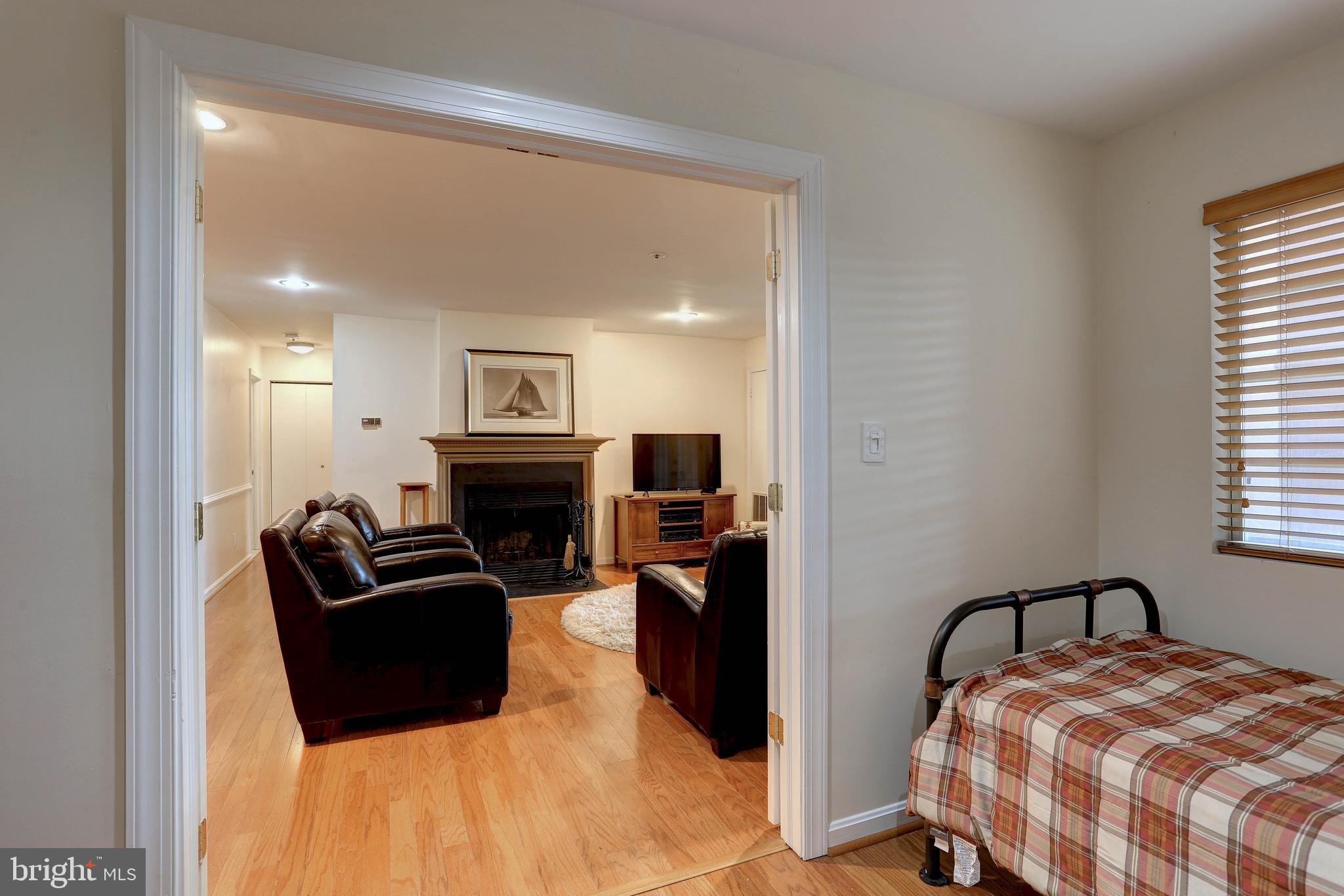 HEATHERFIELD CONDOS - Residential