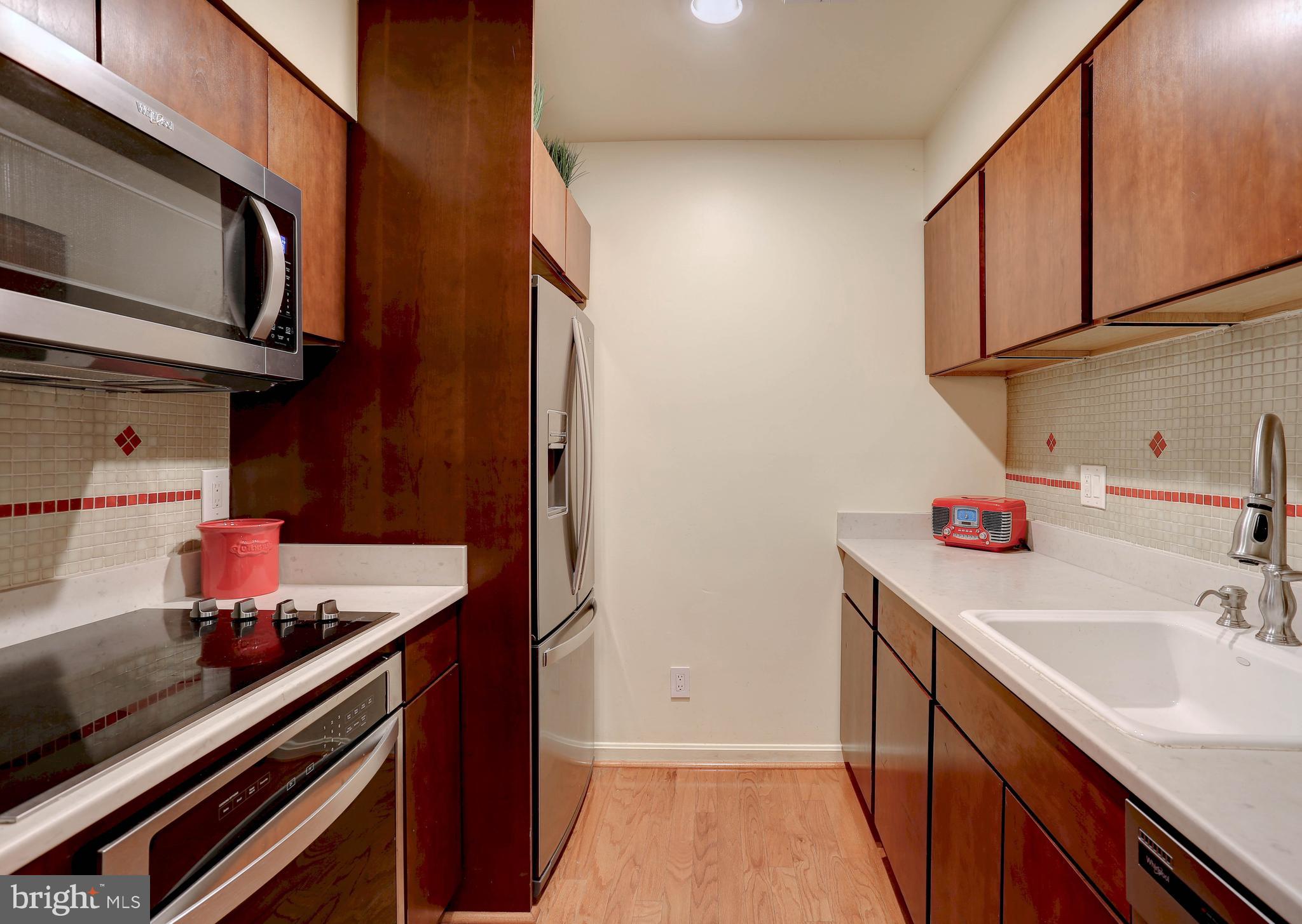 HEATHERFIELD CONDOS - Residential