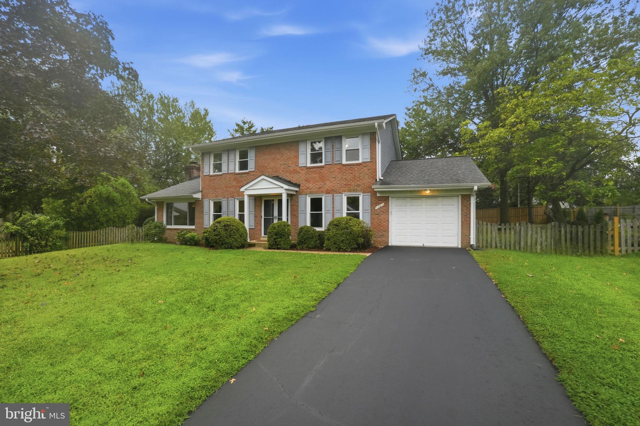 1301 LOPP COURT