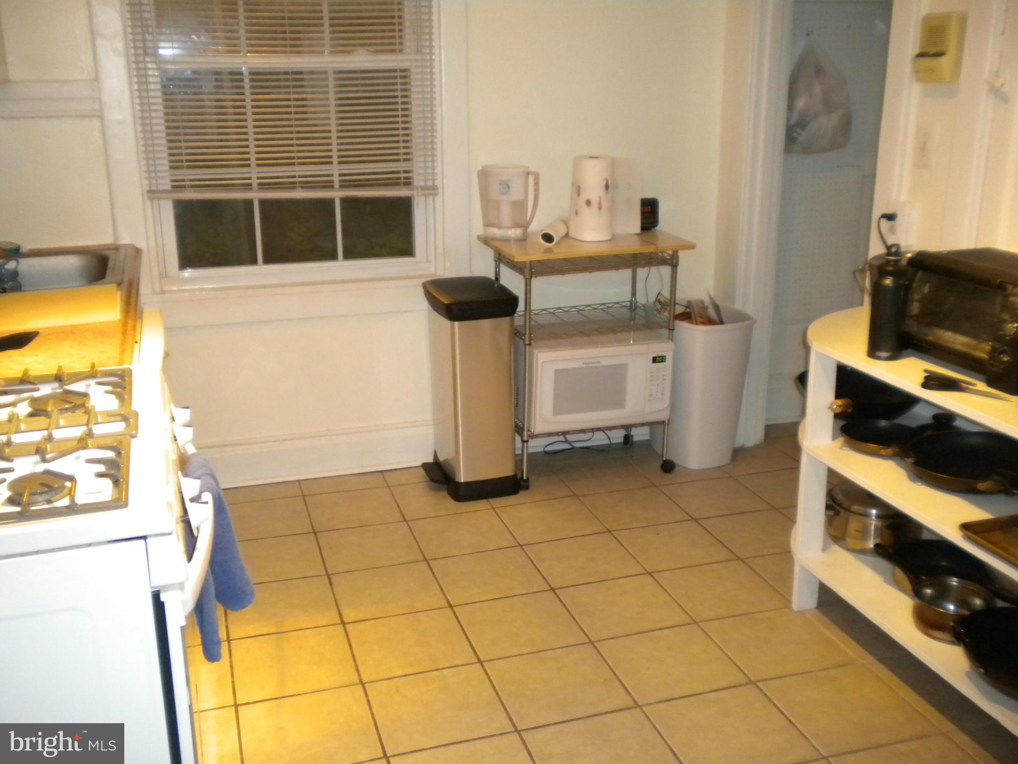 TUSCANY CANTERBURY - Residential Lease