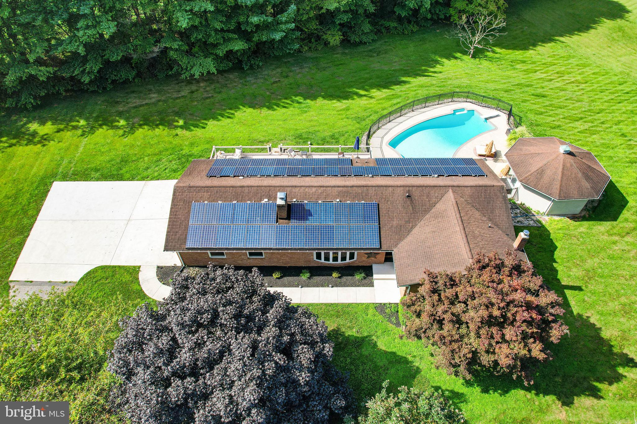 WINDSOR MILL - Residential