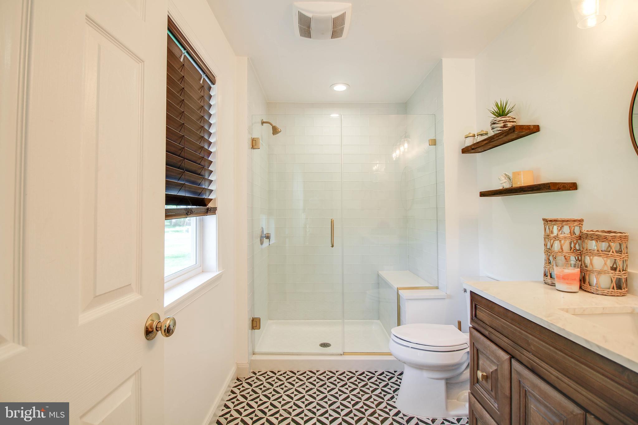 WINDSOR MILL - Residential