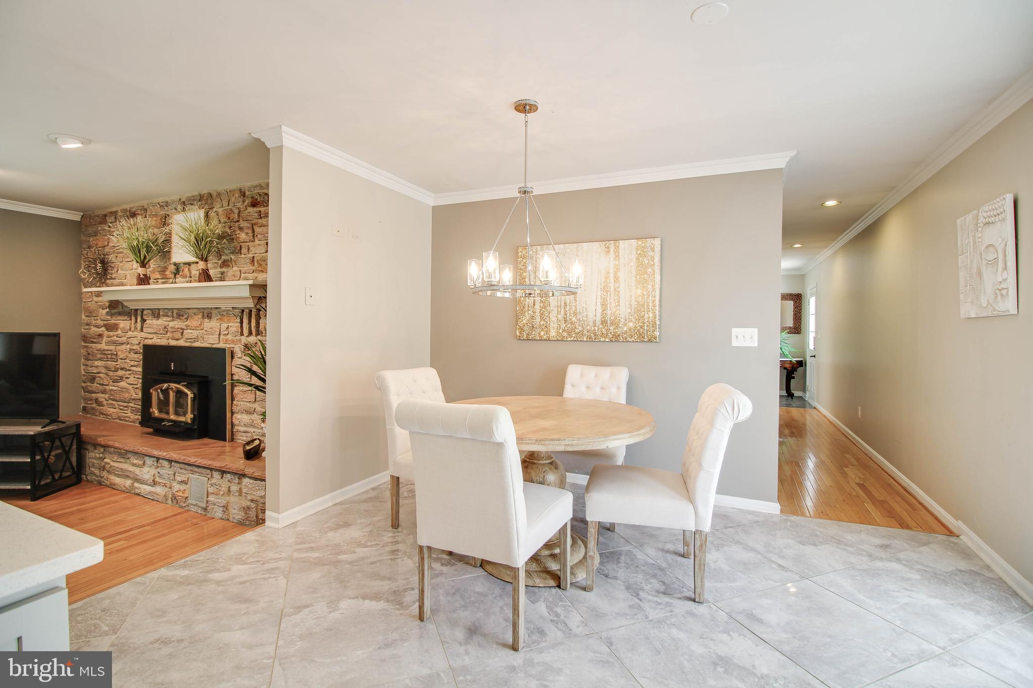 WINDSOR MILL - Residential