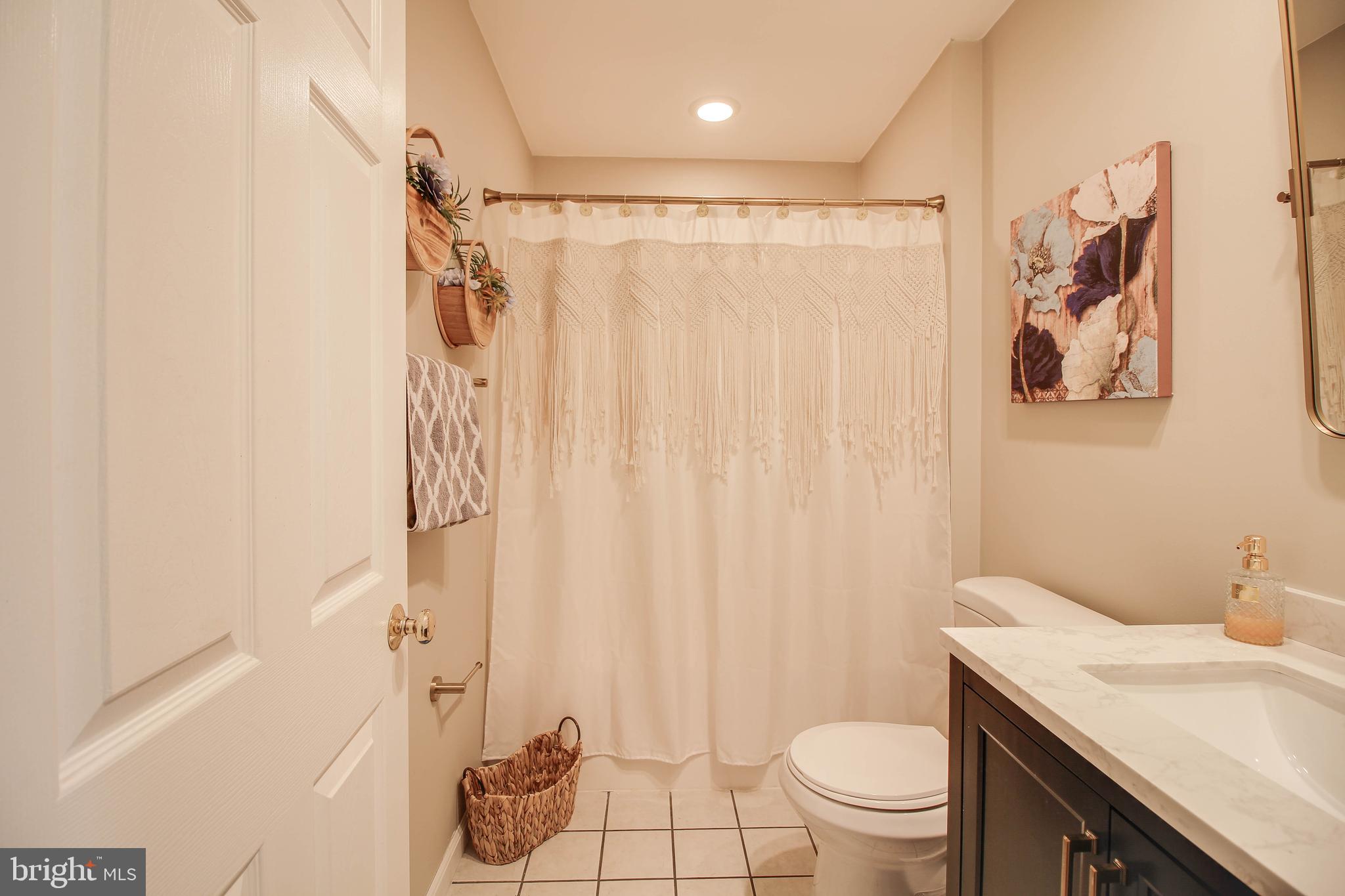 WINDSOR MILL - Residential