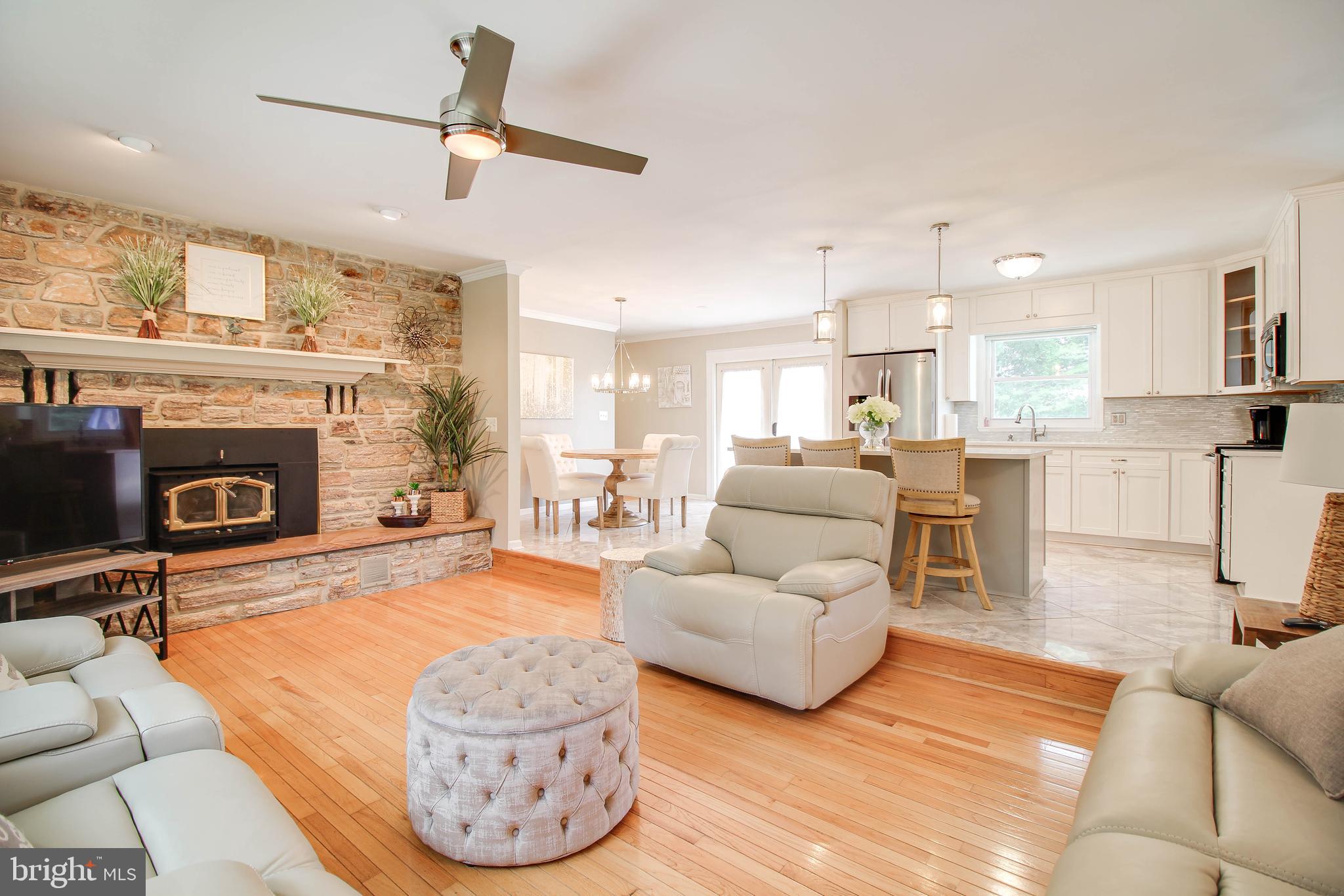 WINDSOR MILL - Residential