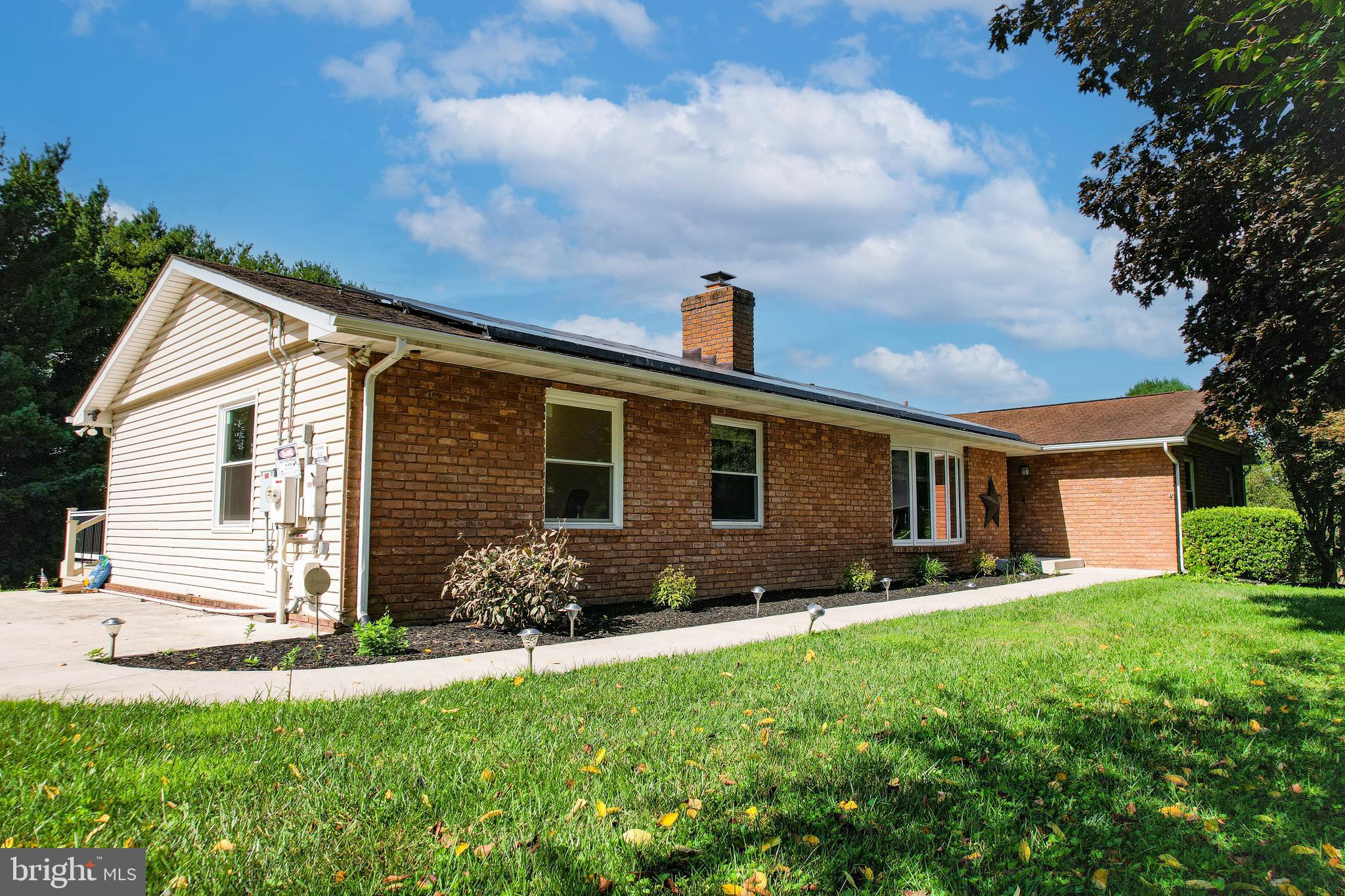 WINDSOR MILL - Residential