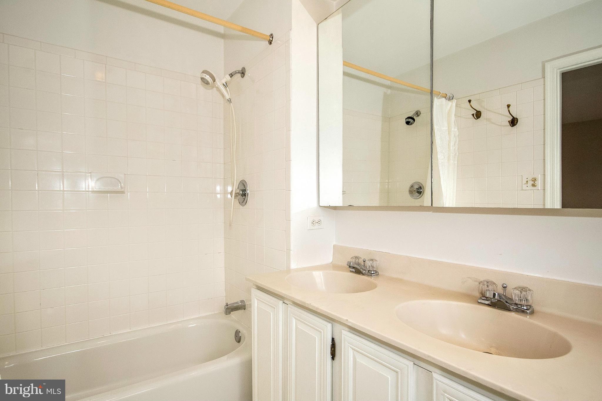 DORSEY HALL - Residential